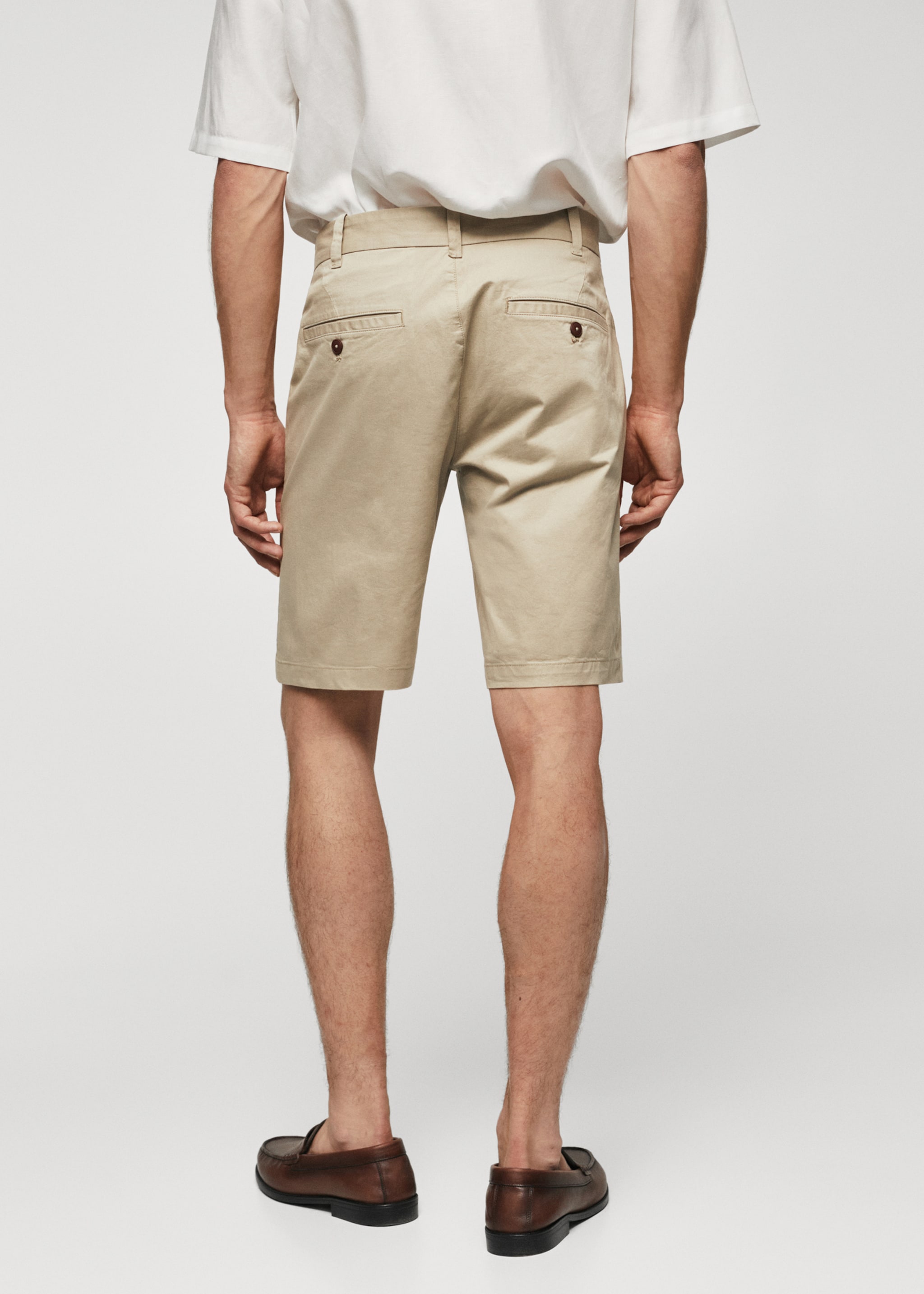 Slim-fit chino cotton bermuda shorts - Reverse of the article