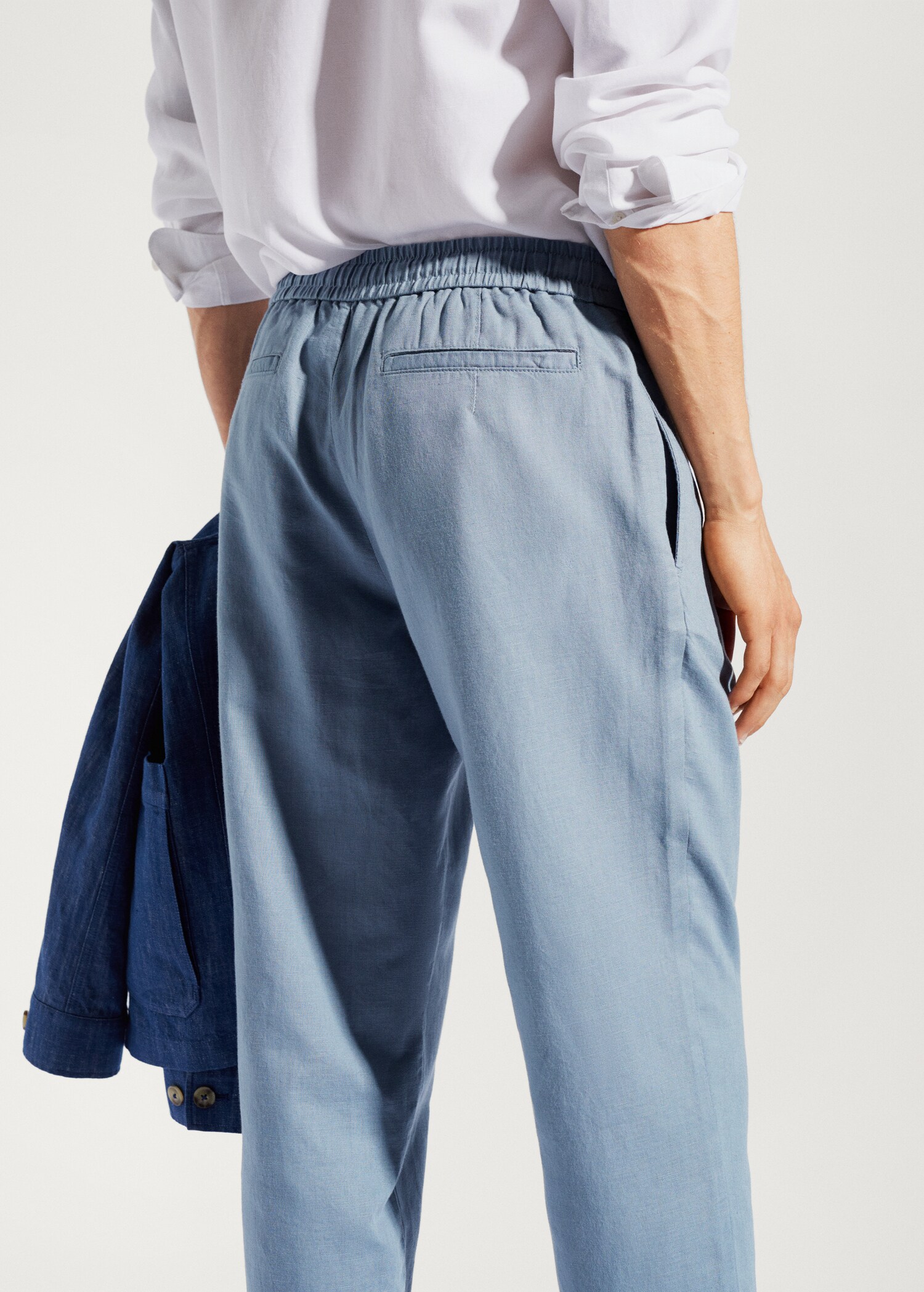 Slim-fit trousers with drawstring - Details of the article 2
