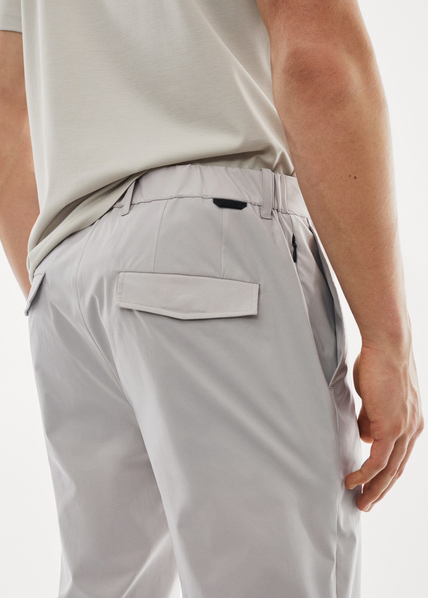 Water-repellent technical trousers - Details of the article 6