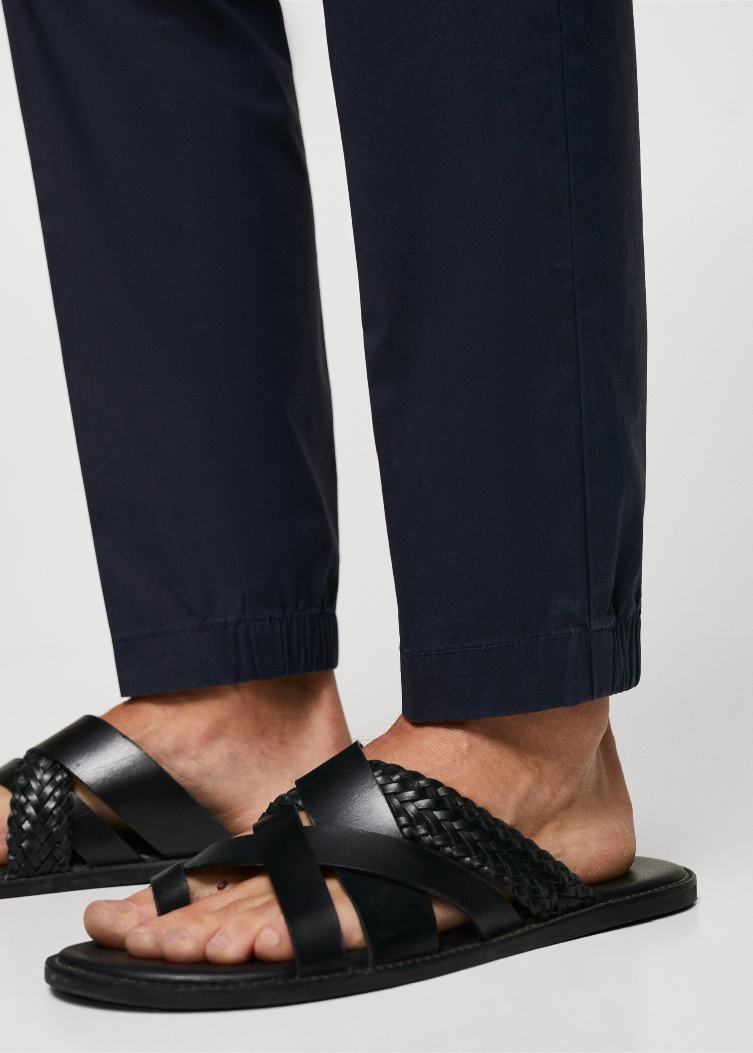 Slim-fit cotton trousers - Details of the article 6
