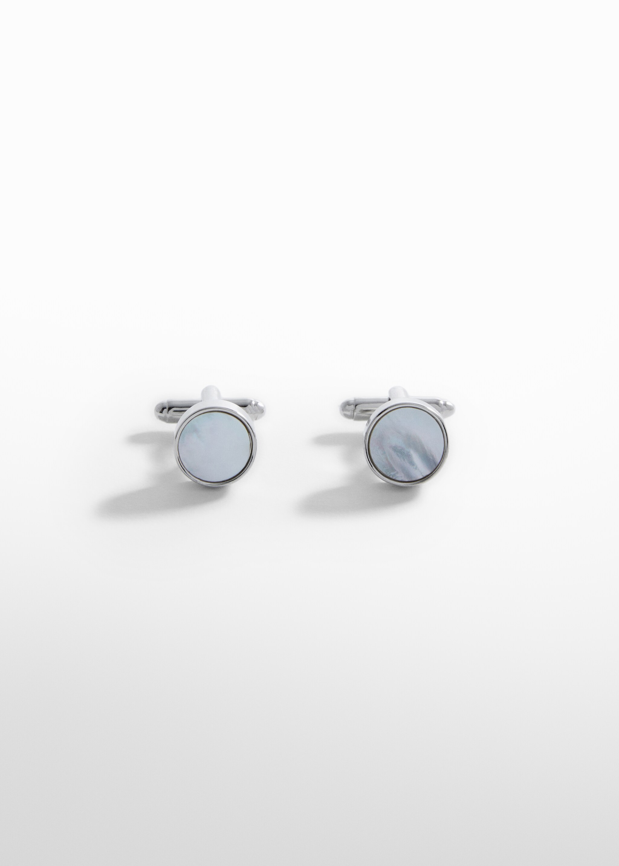 Round mother-of-pearl cufflinks - Article without model