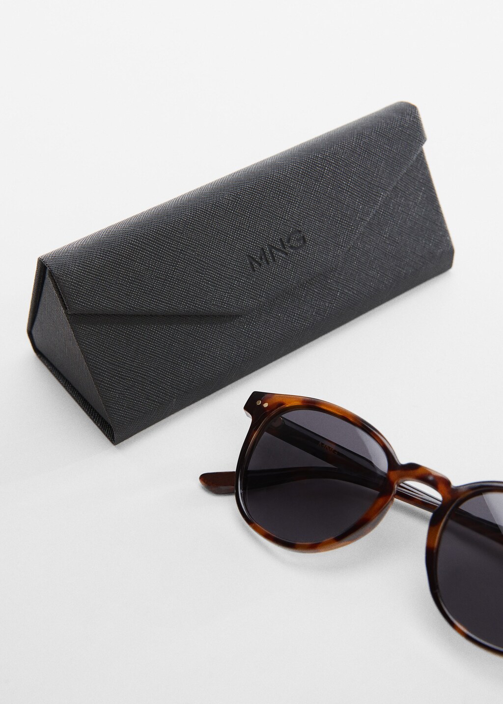 Polarised sunglasses - Man | MANGO OUTLET United Kingdom