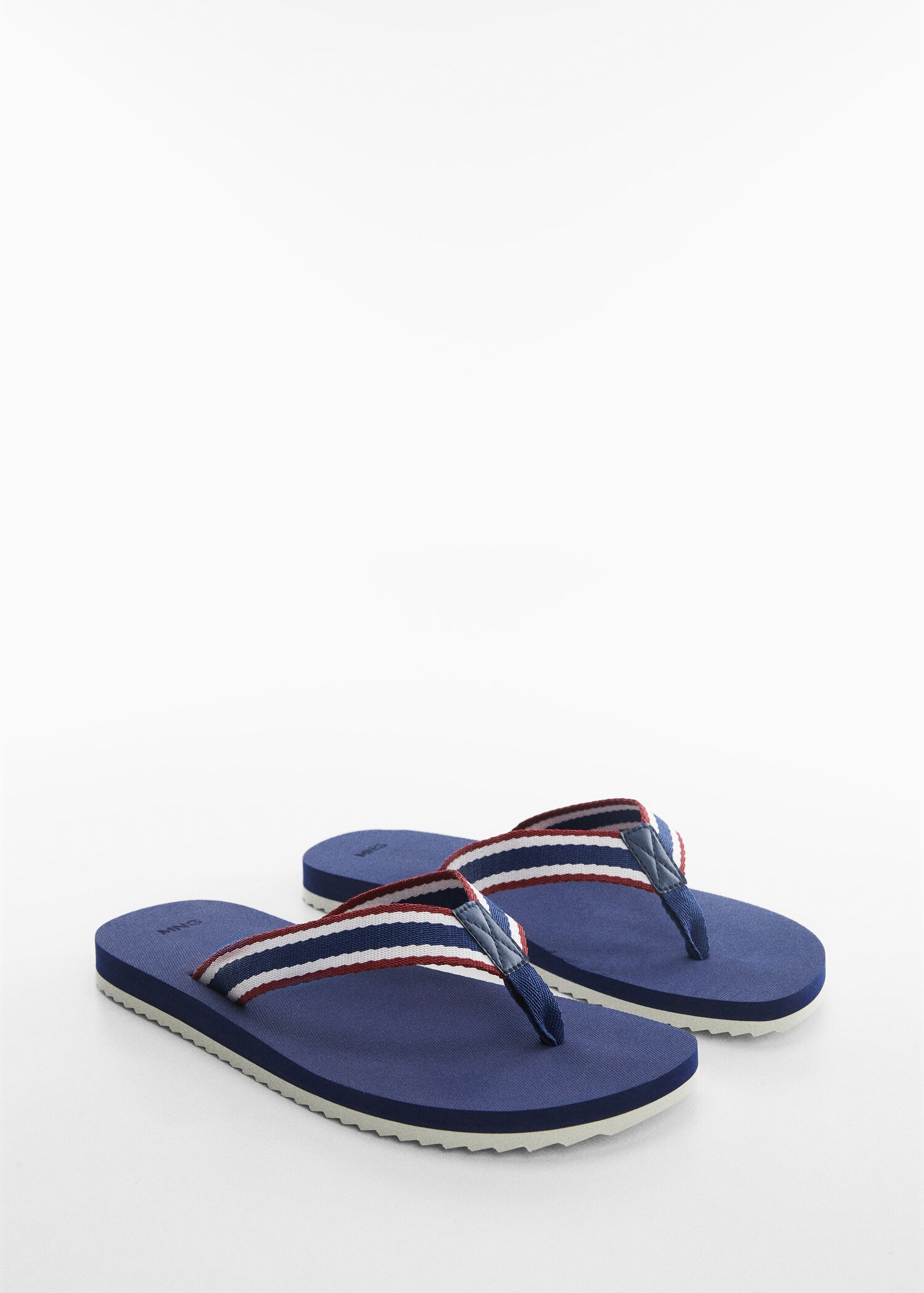 Flip-flops with contrasting colour straps - Medium plane