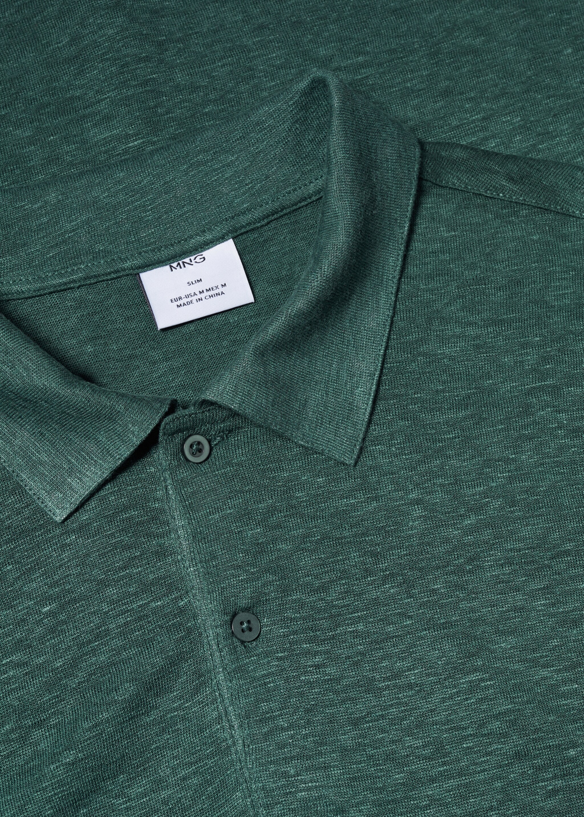 Polo slim fit 100% lino - Detalle del artículo 8, Verde. Ref: 57040681-00.