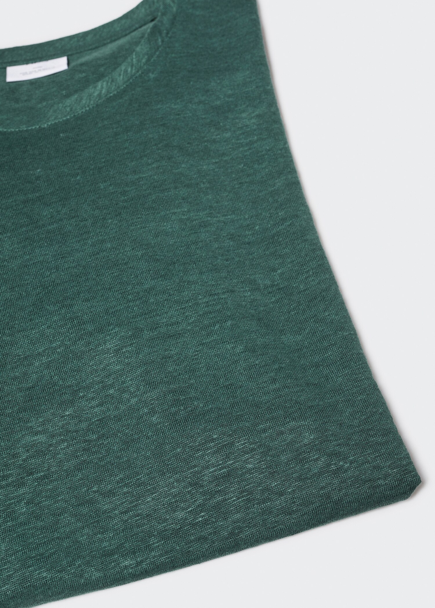 100% linen slim-fit t-shirt - Details of the article 8