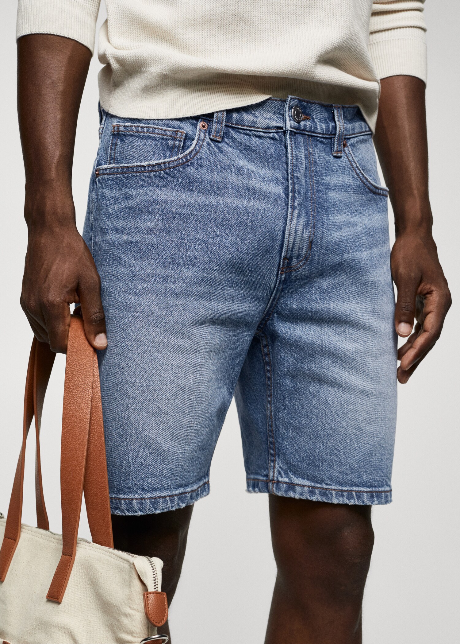 Bermudas vaquera regular fit - Detalle del artículo 1