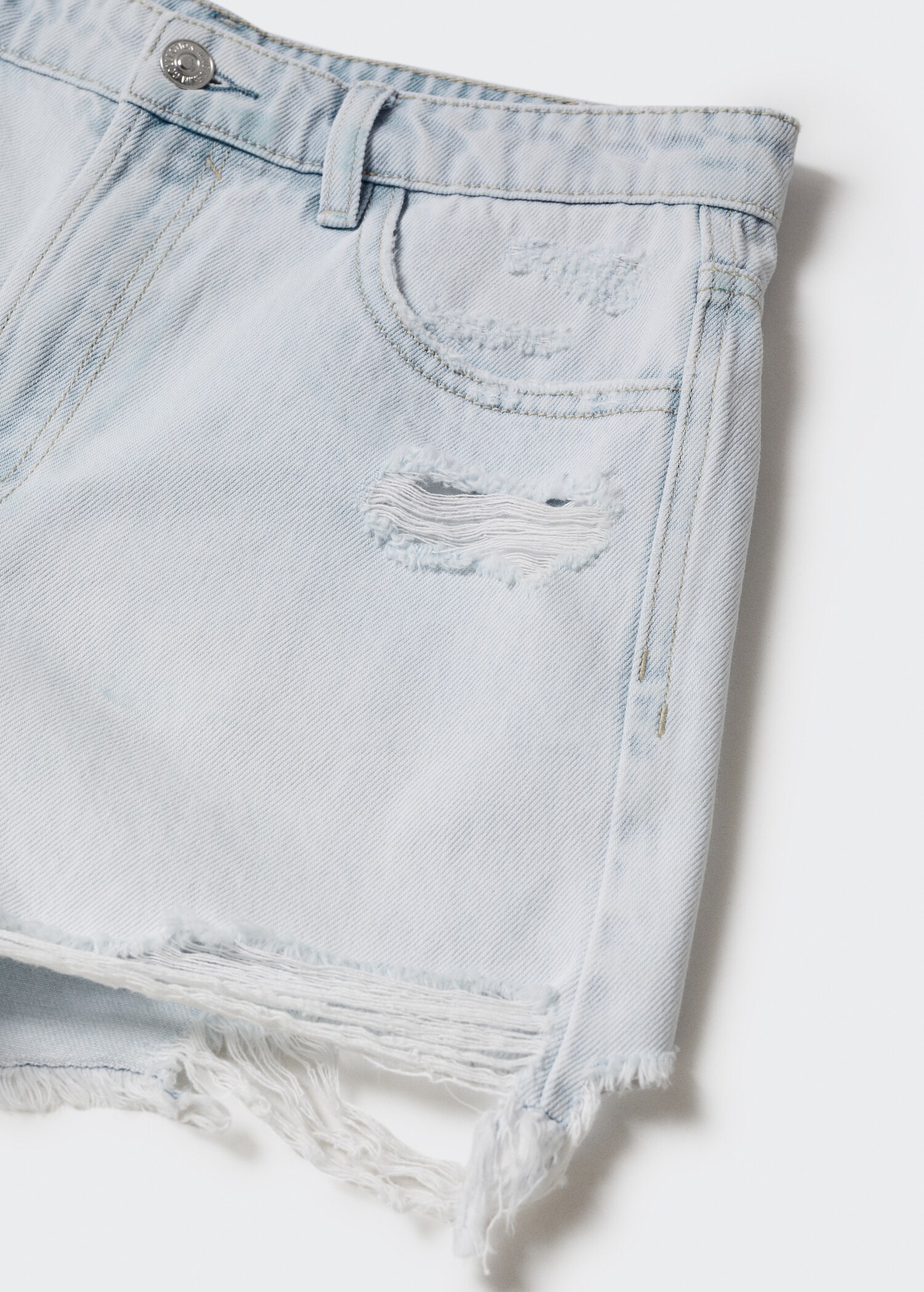 Broken denim shorts - Details of the article 8