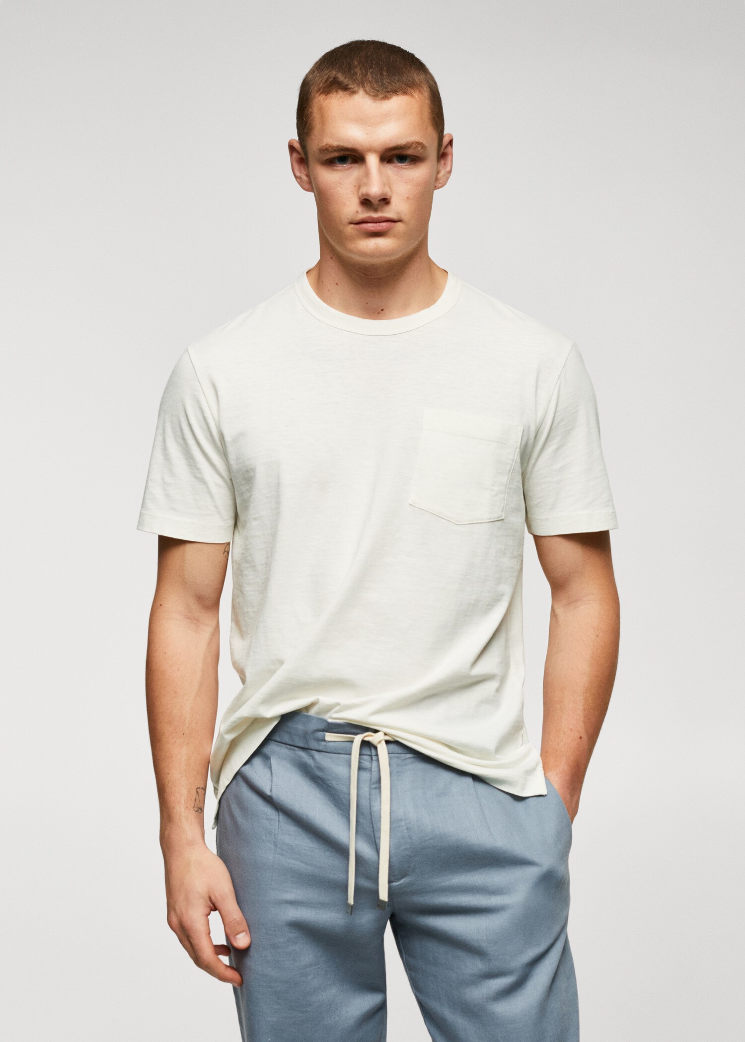 100% cotton t-shirt with pocket - Medium plane