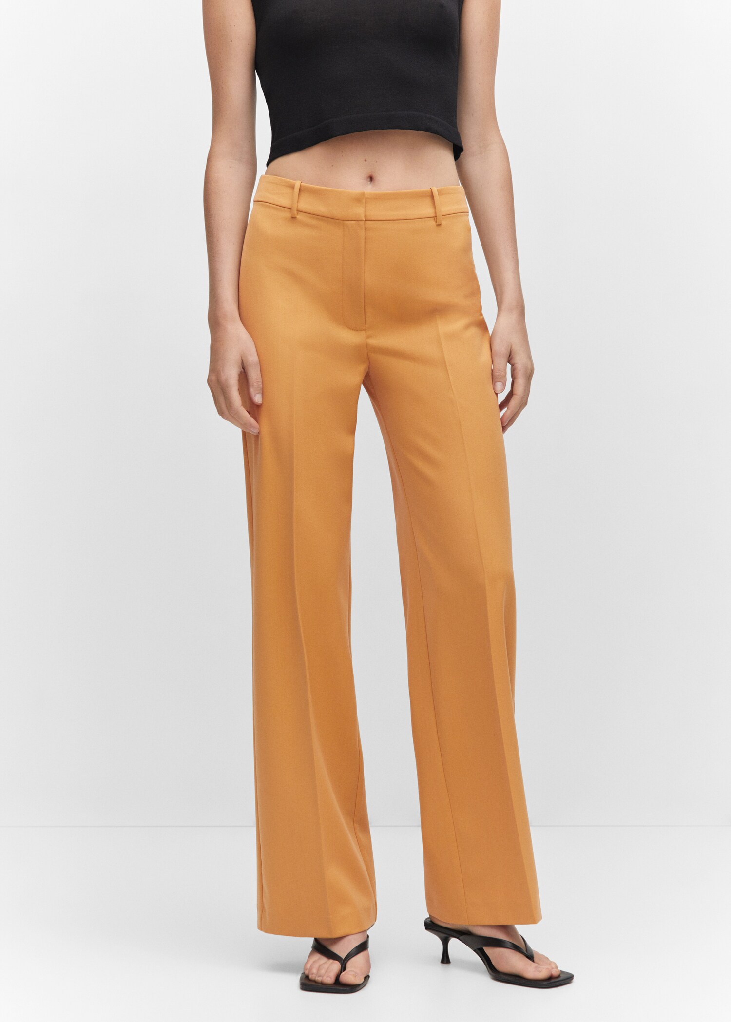 Pantalón recto pinzas - Plano medio