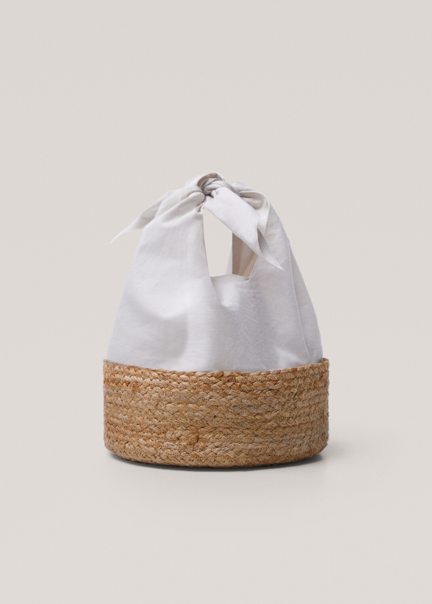 Koszyk z juty z uchwytem 25 x 10 cm - Artykuł bez modela/modelki