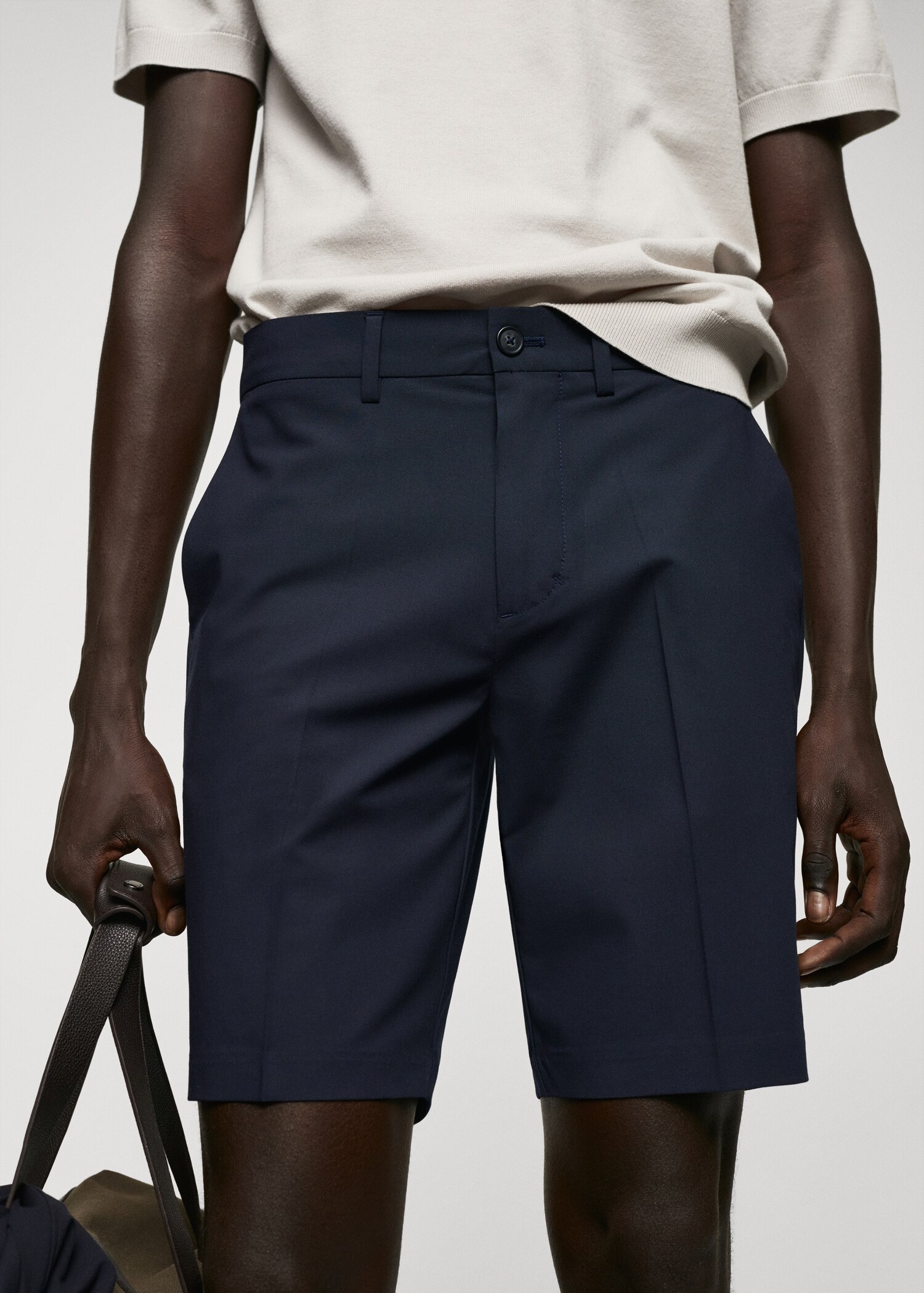 Bermuda slim fit cintura ajustable - Detalle del artículo 1