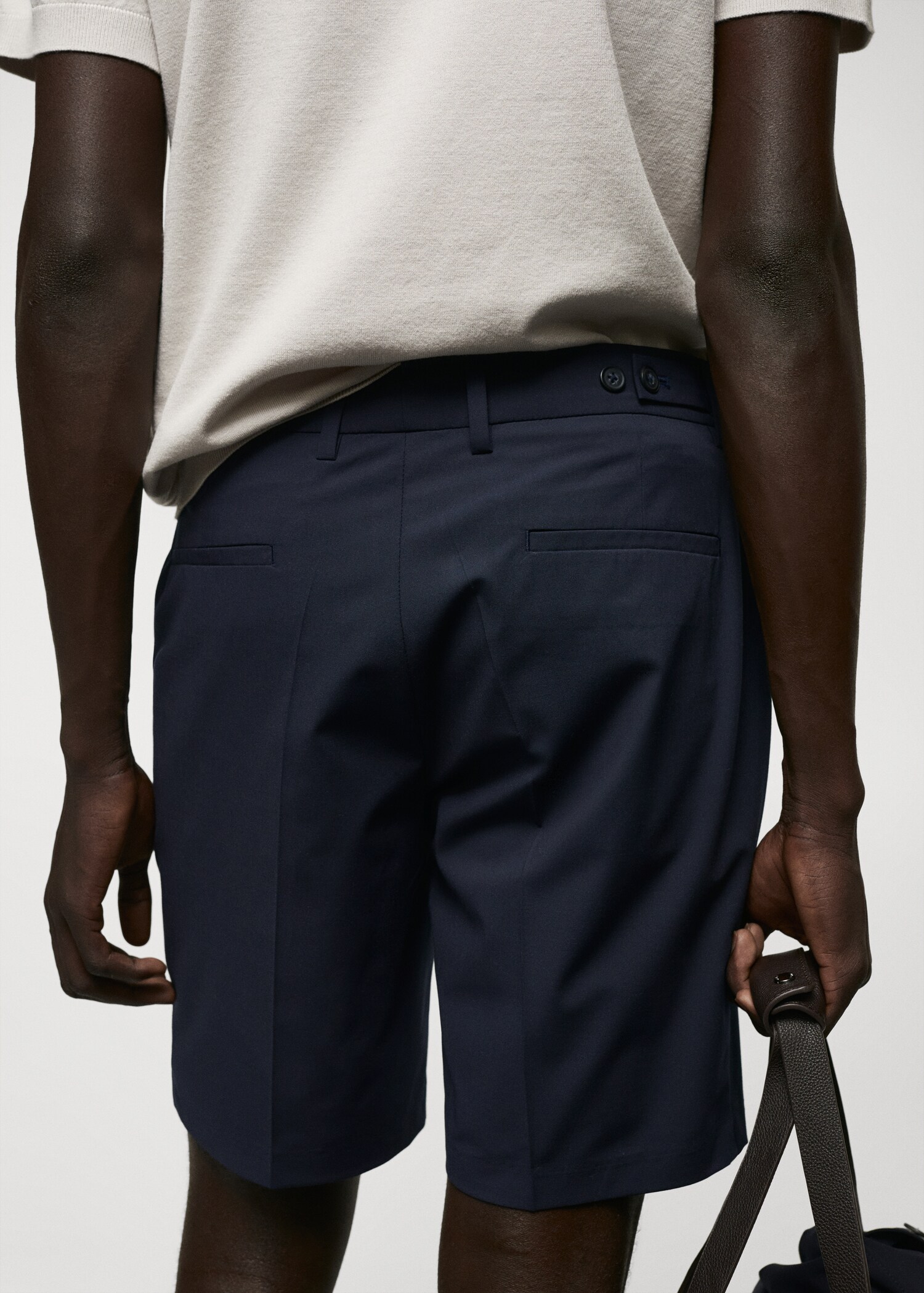Bermuda slim fit cintura ajustable - Detalle del artículo 6