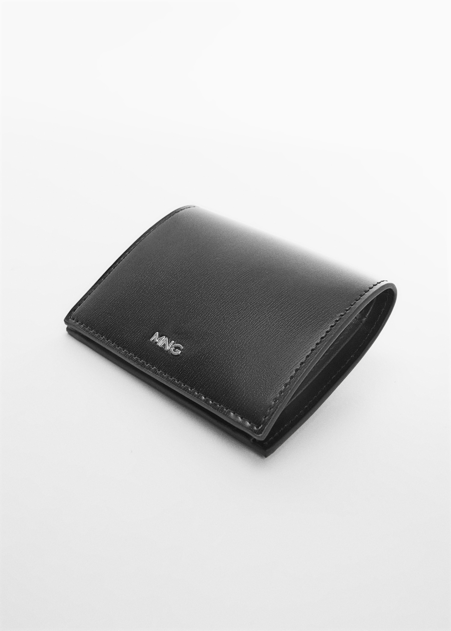 Peněženka na bankovky s reliéfním logem - Žena | MANGO OUTLET Czech ...