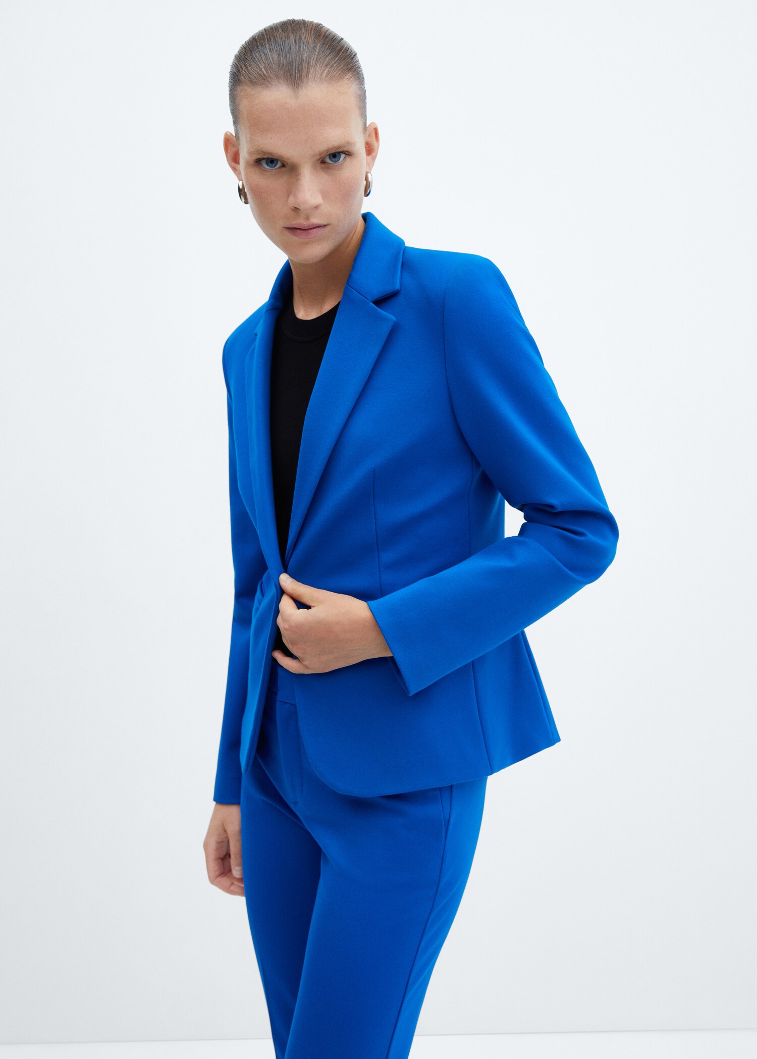 Fitted jacket with blunt stitching - Medium plane