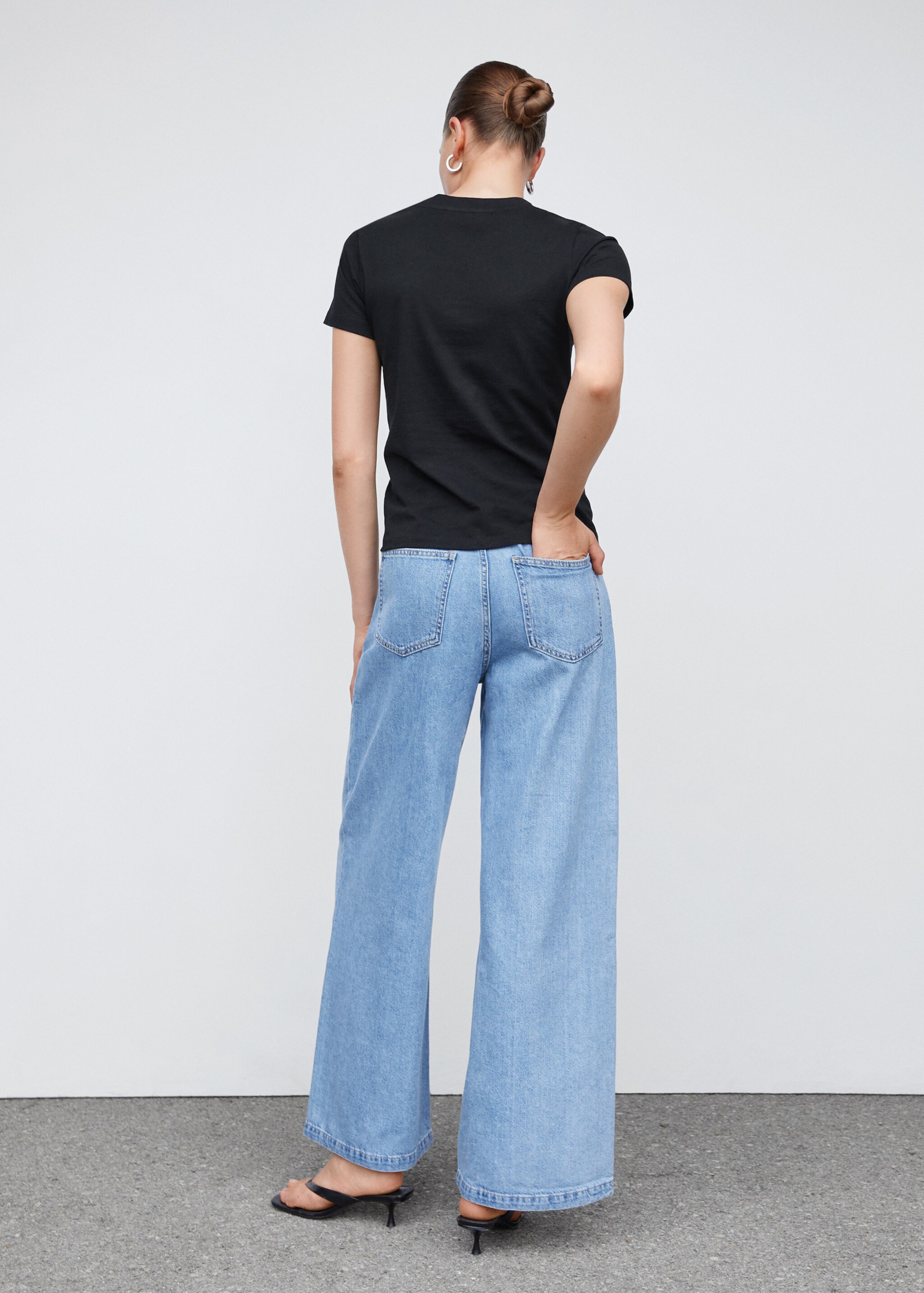 Pink Floyd T-shirt - Reverse of the article, Black. Ref: 57042897-00.