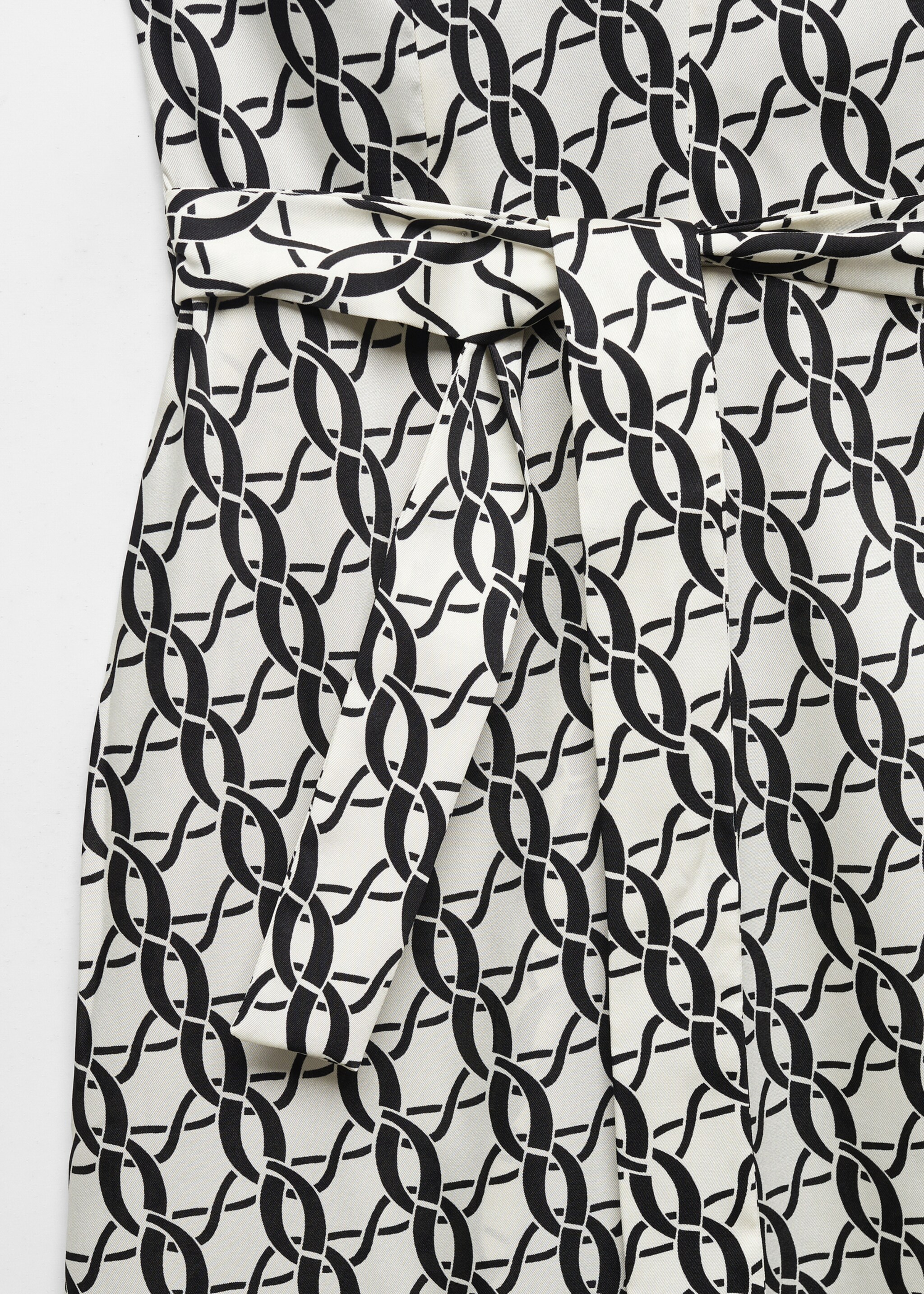 Chain-print jumpsuit - Details of the article 8, Black. Ref: 57043805-00.