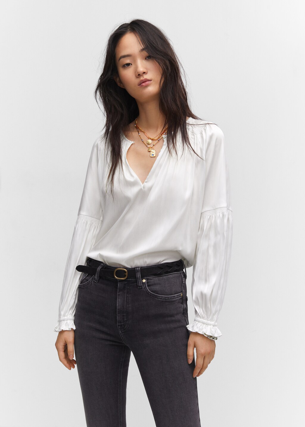Blusas con fruncidos online