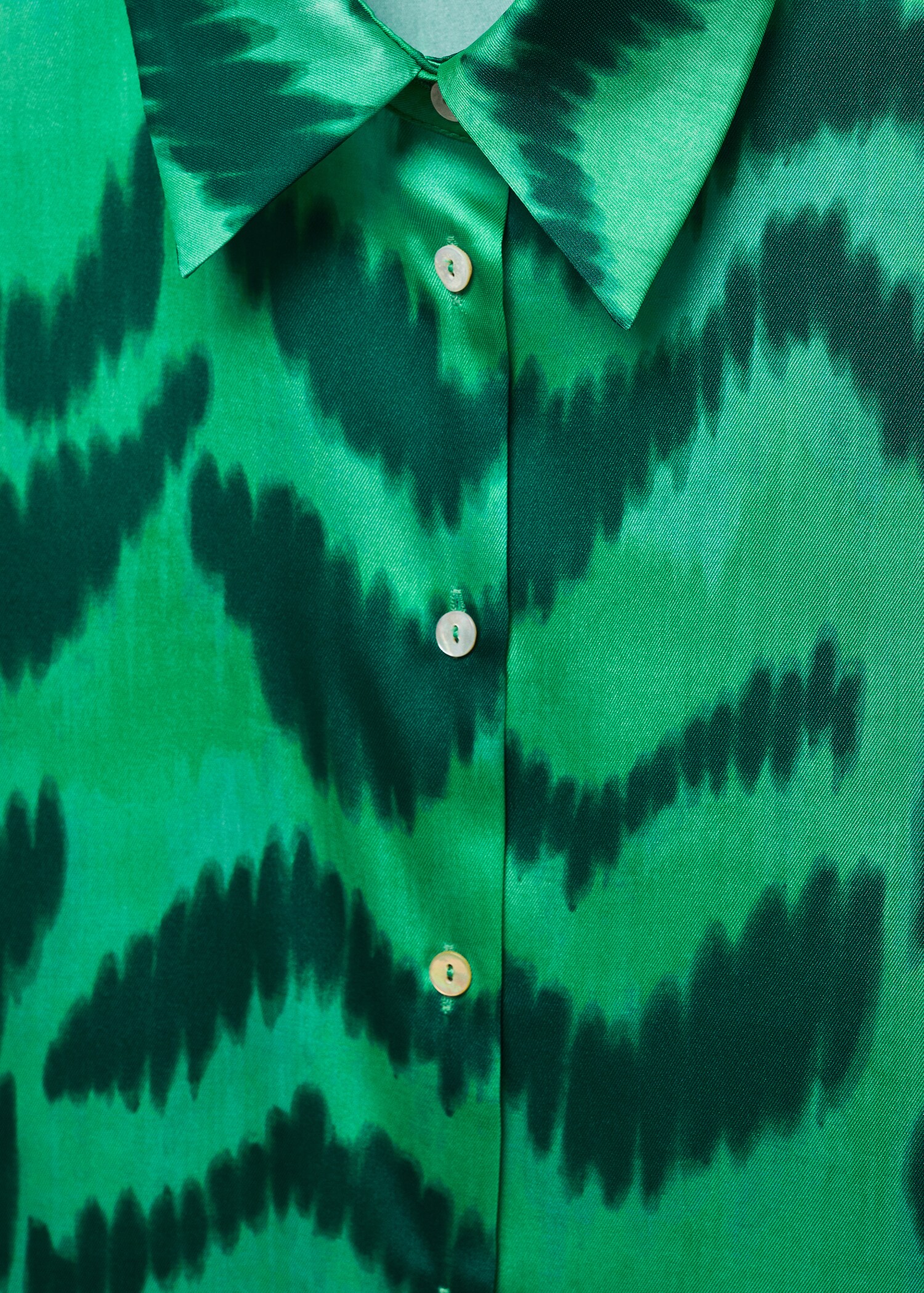 Satin print shirt - Details of the article 8