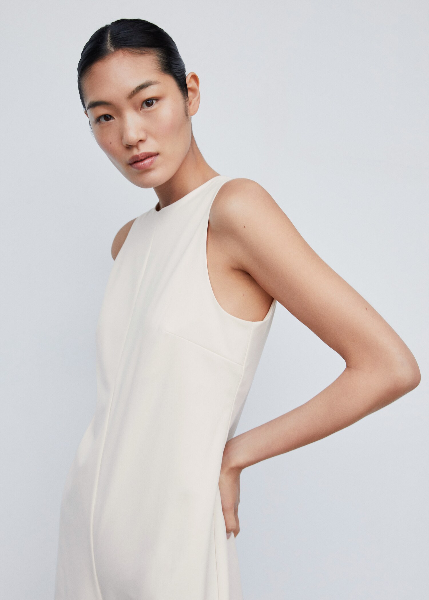 Straight short jumpsuit - Details of the article 1