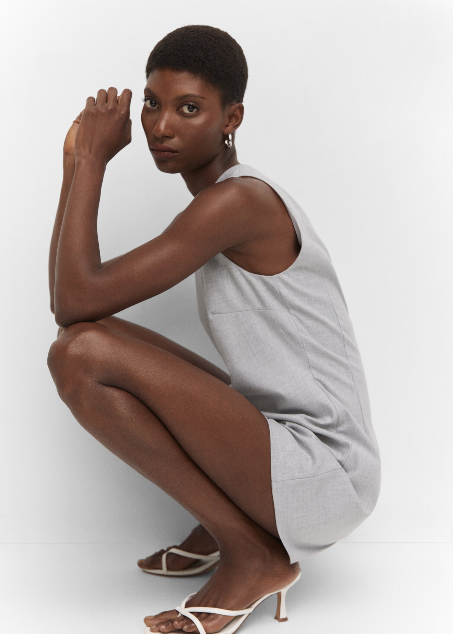 Straight short jumpsuit - Details of the article 2