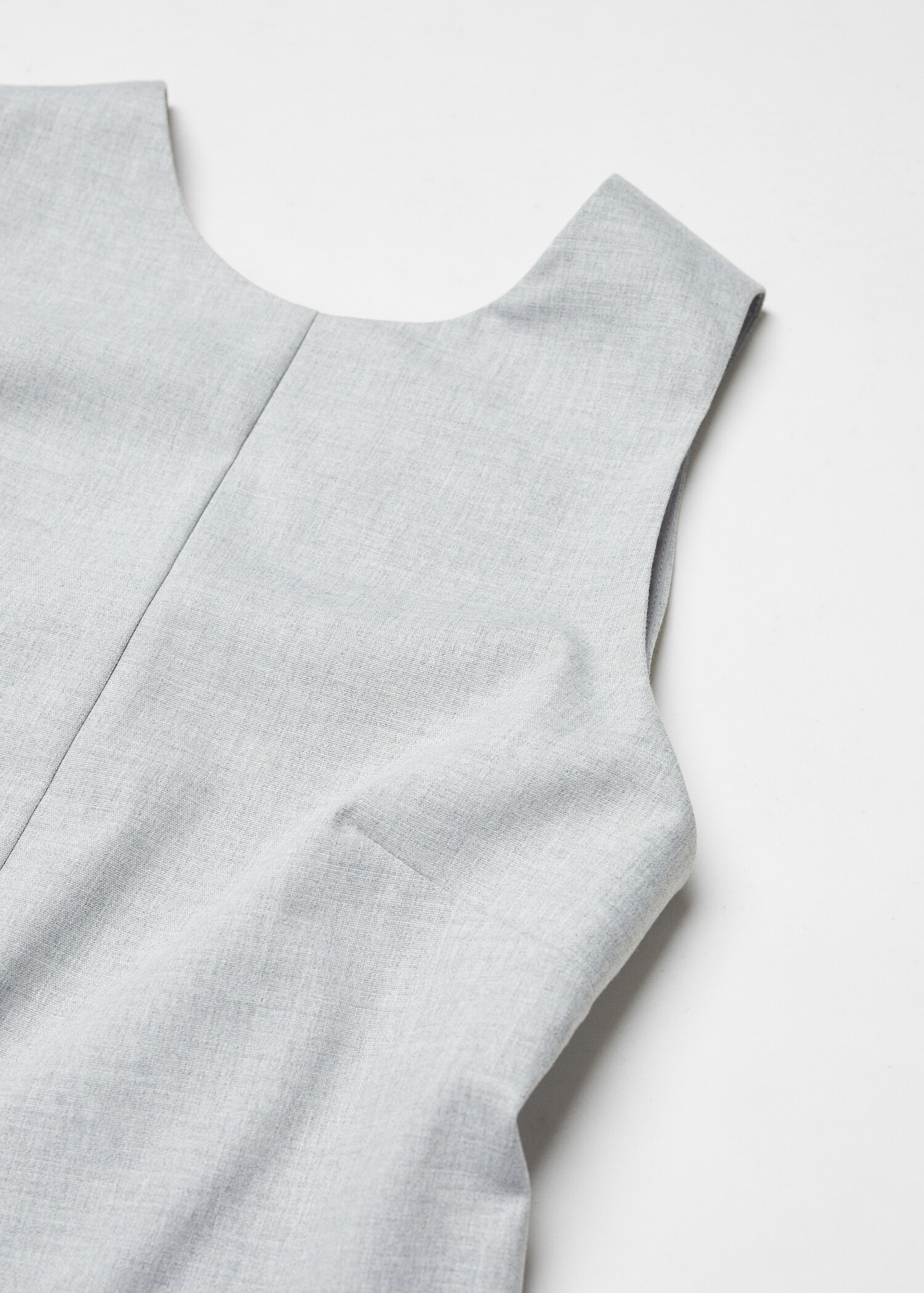 Straight short jumpsuit - Details of the article 8