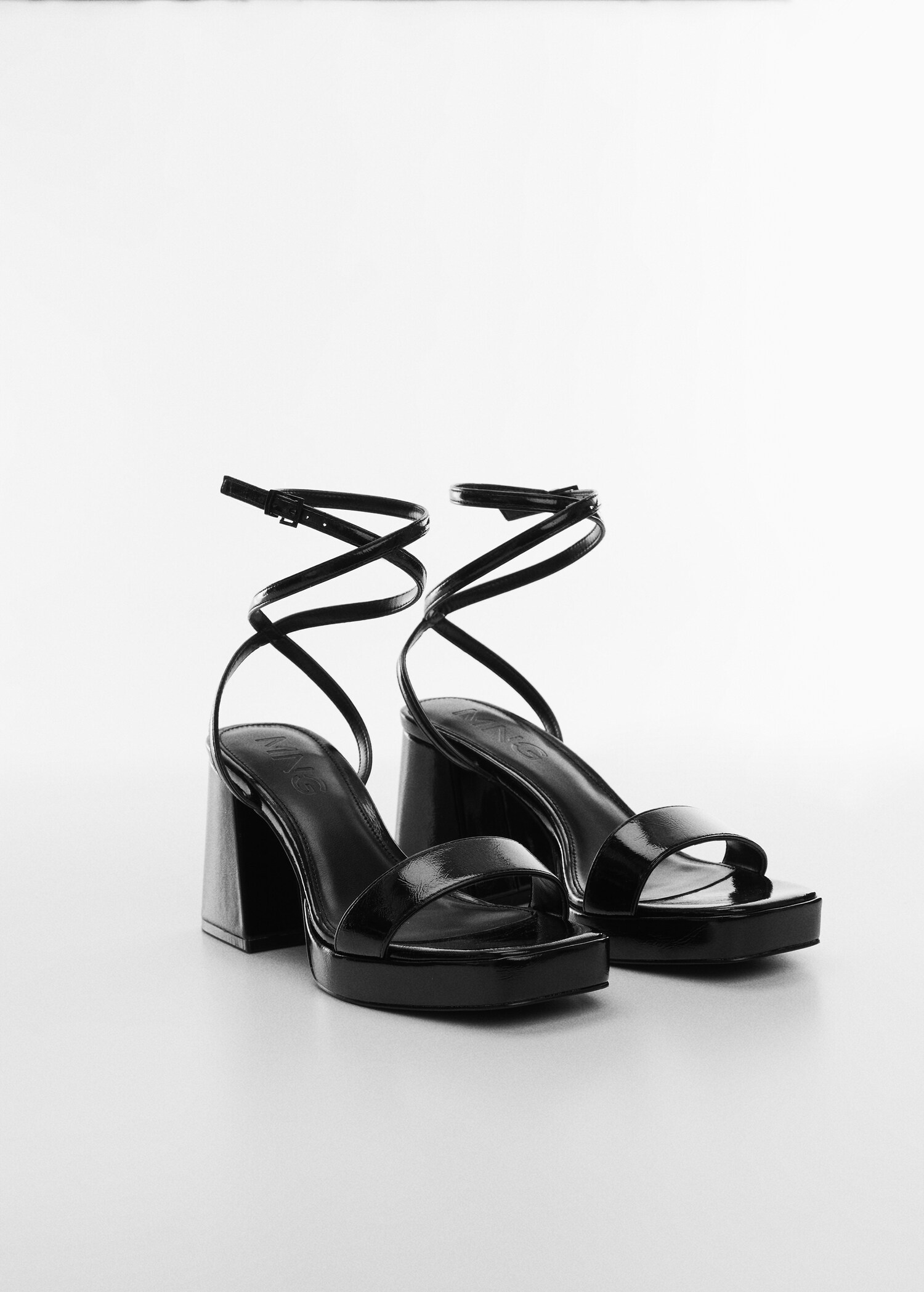 Heel strips sandals - Medium plane