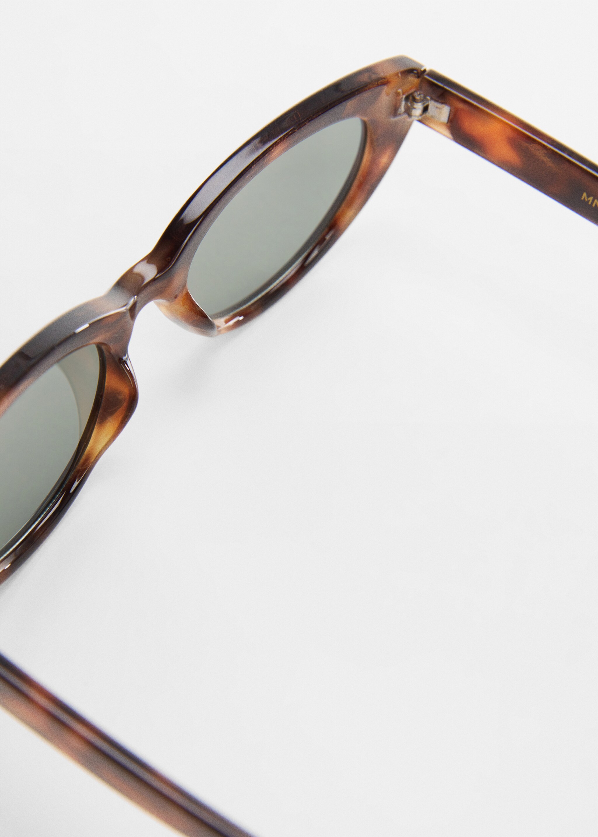 Retro sunglasses - Details of the article 1, Chocolate. Ref: 57044025-00.