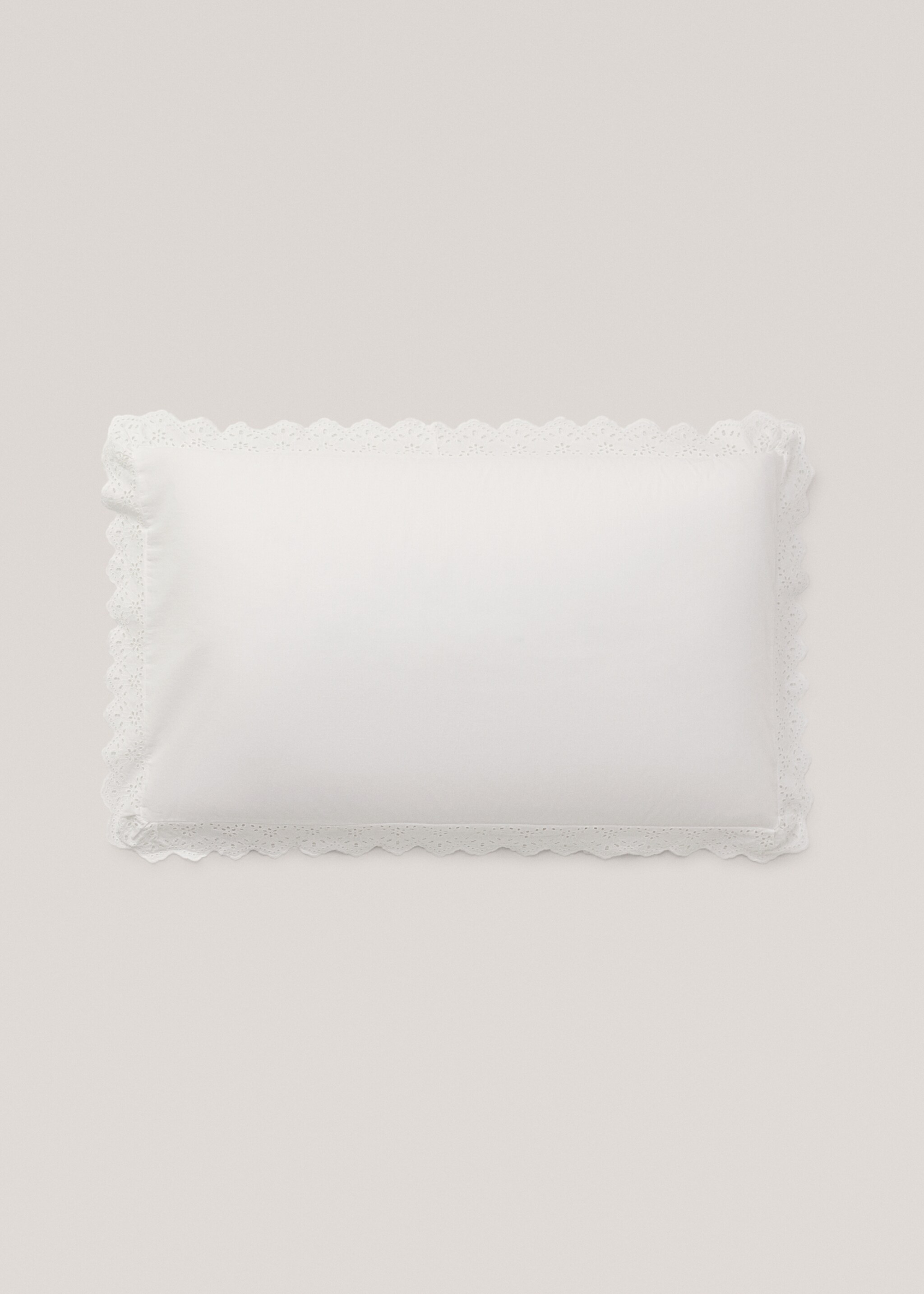 Embroidered flounce pillow case 50x75cm (Pack of 2) - Article without model