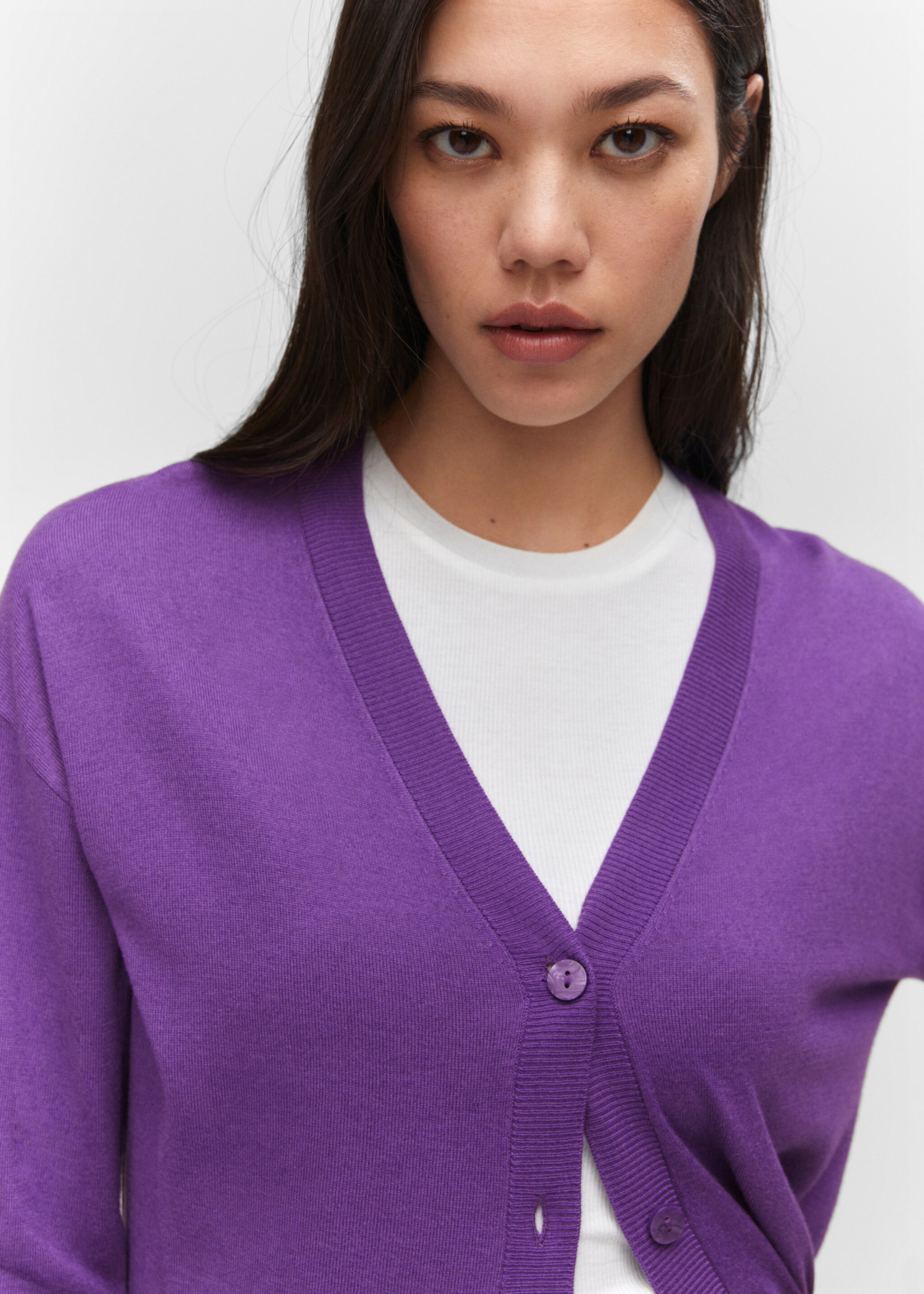 Fine-knit cardigan - Details of the article 1, Purple. Ref: 57044407-00.