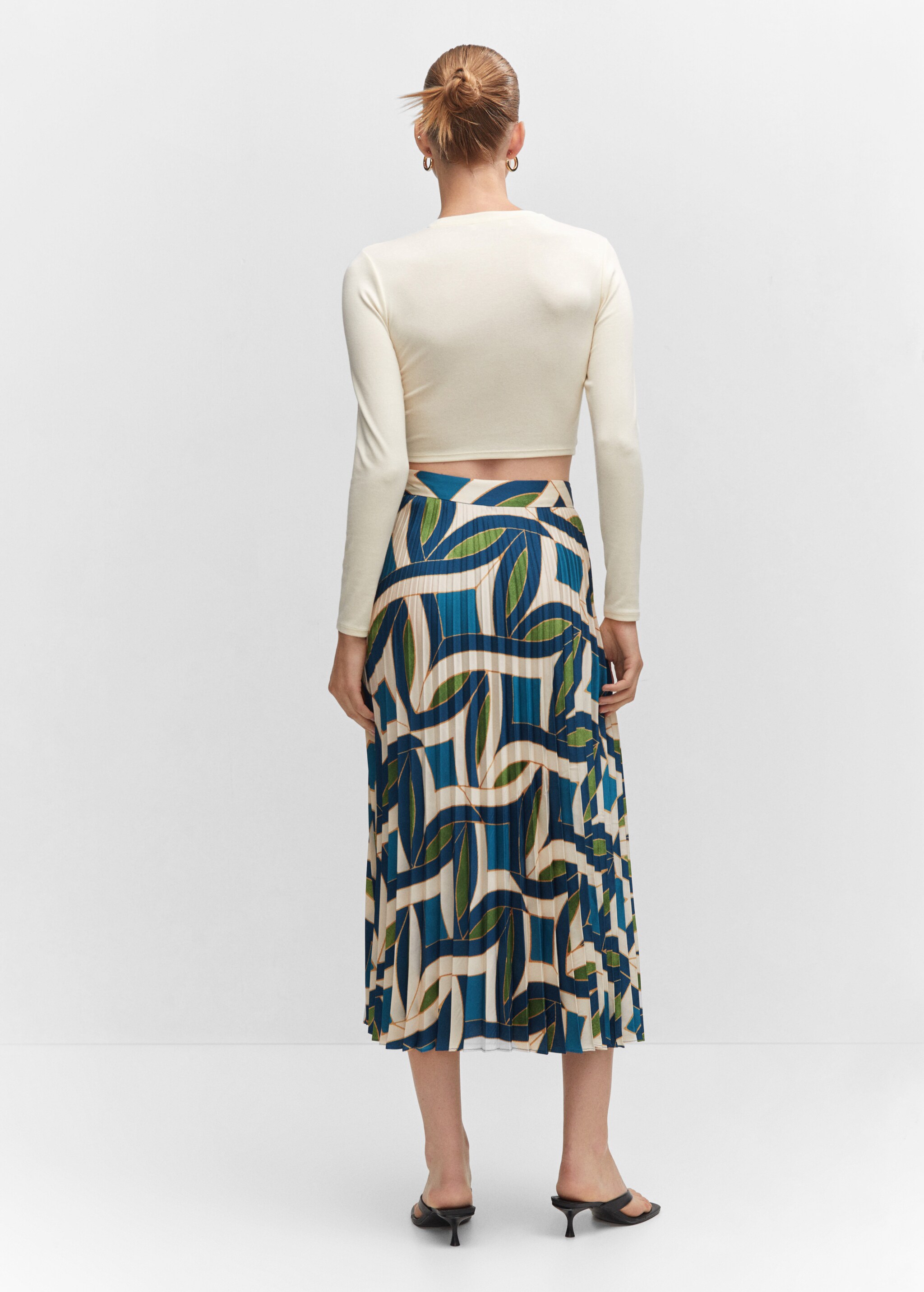 Printed pleated skirt - Reverse of the article