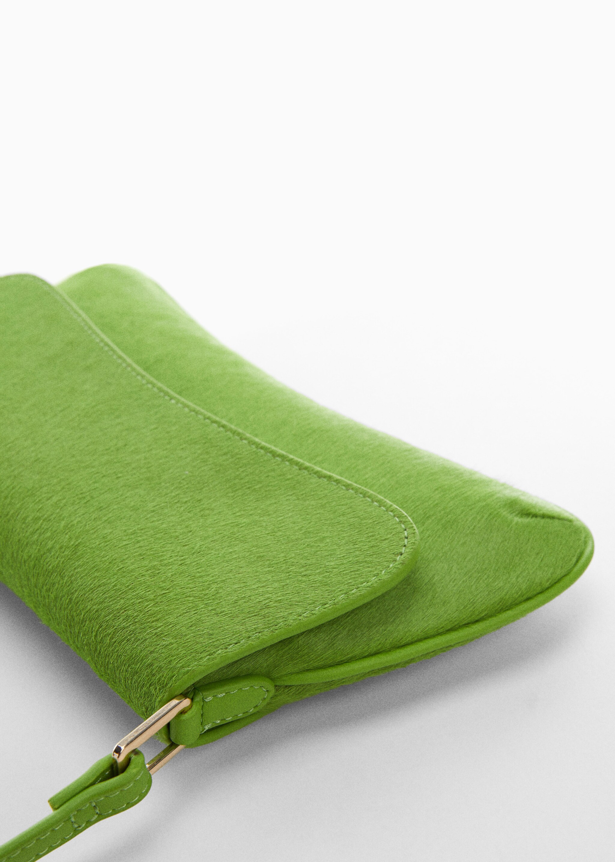 Flap leather bag - Details of the article 1, Lime. Ref: 57044776-00.