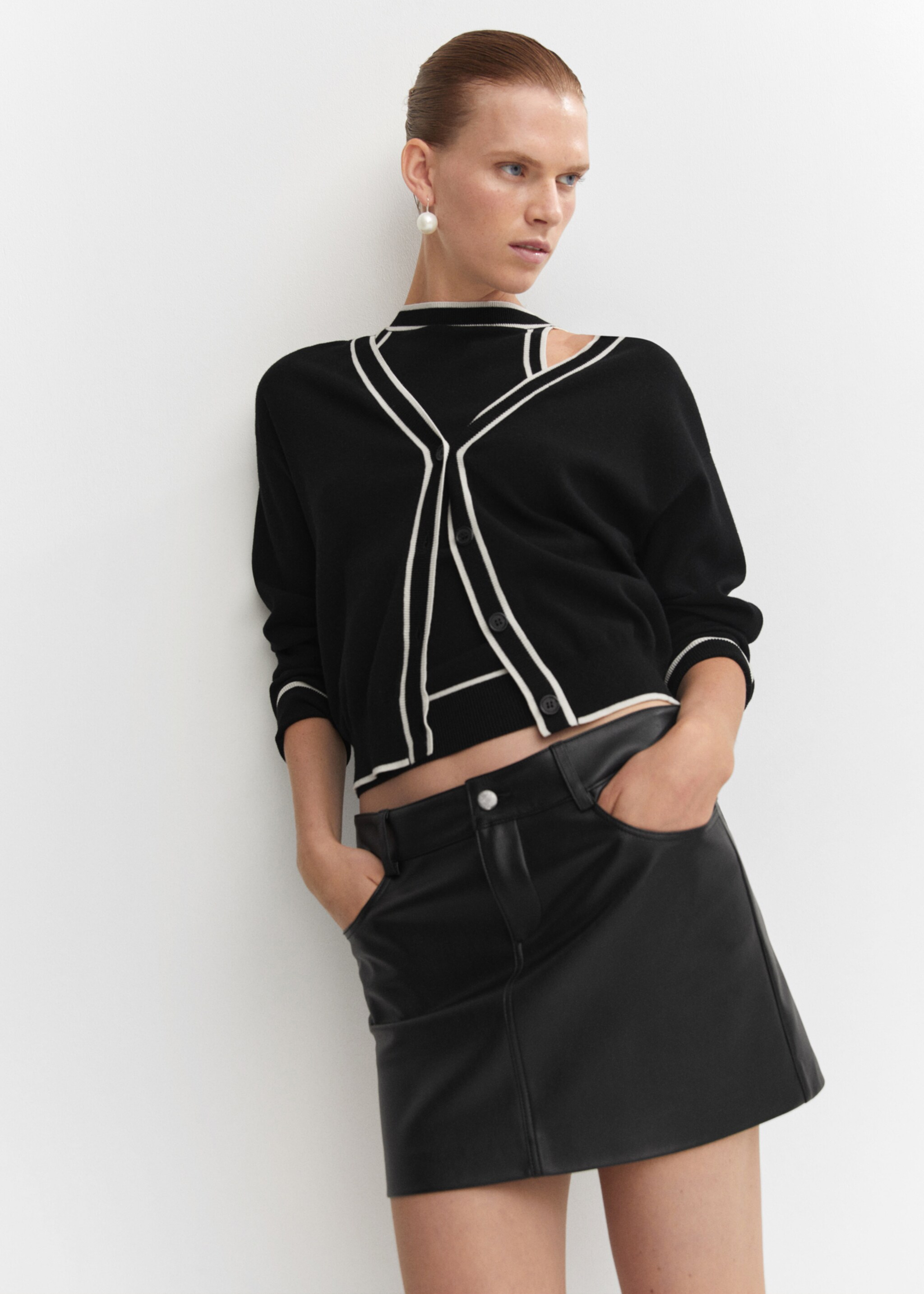 Leather-effect mini-skirt - Details of the article 2