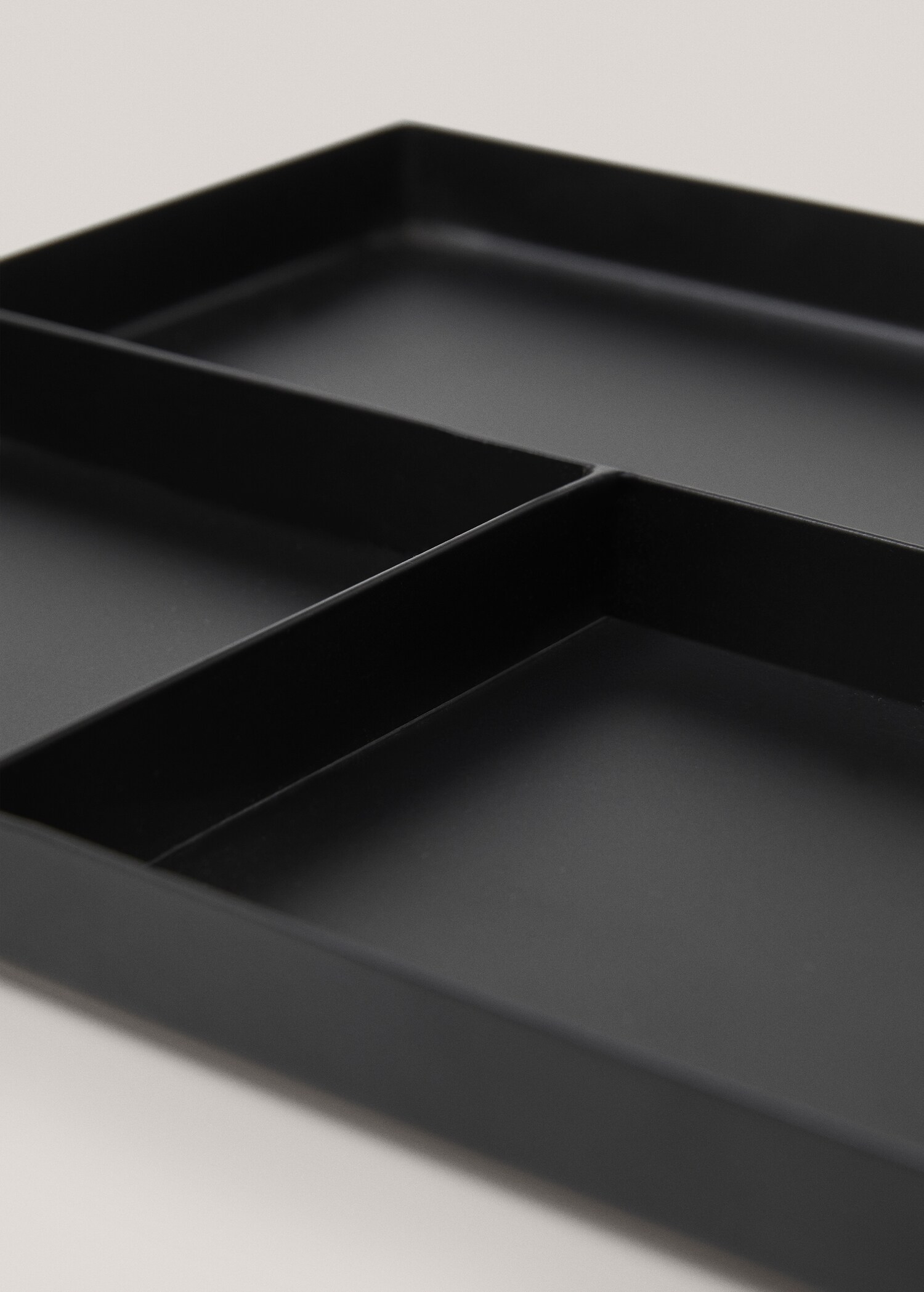 Metal office organiser - Details of the article 3