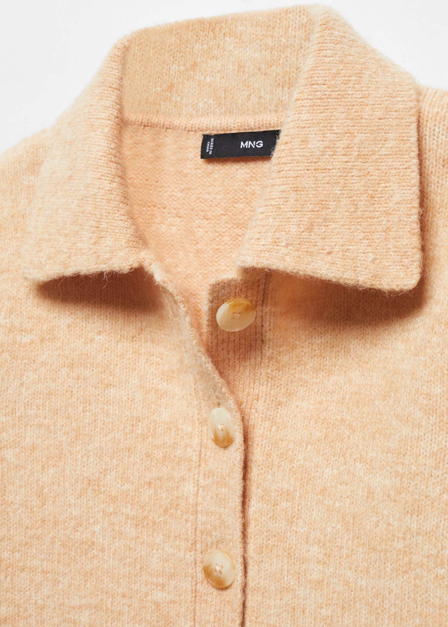 Short-sleeved cardigan with shirt collar - Details of the article 8