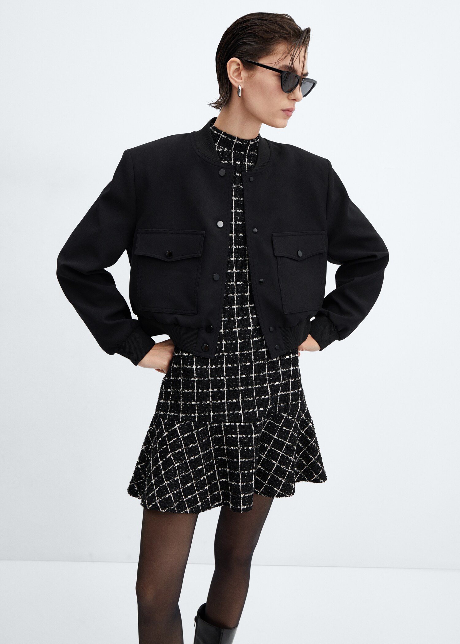 Tweed dress with ruffle hem - Details of the article 2