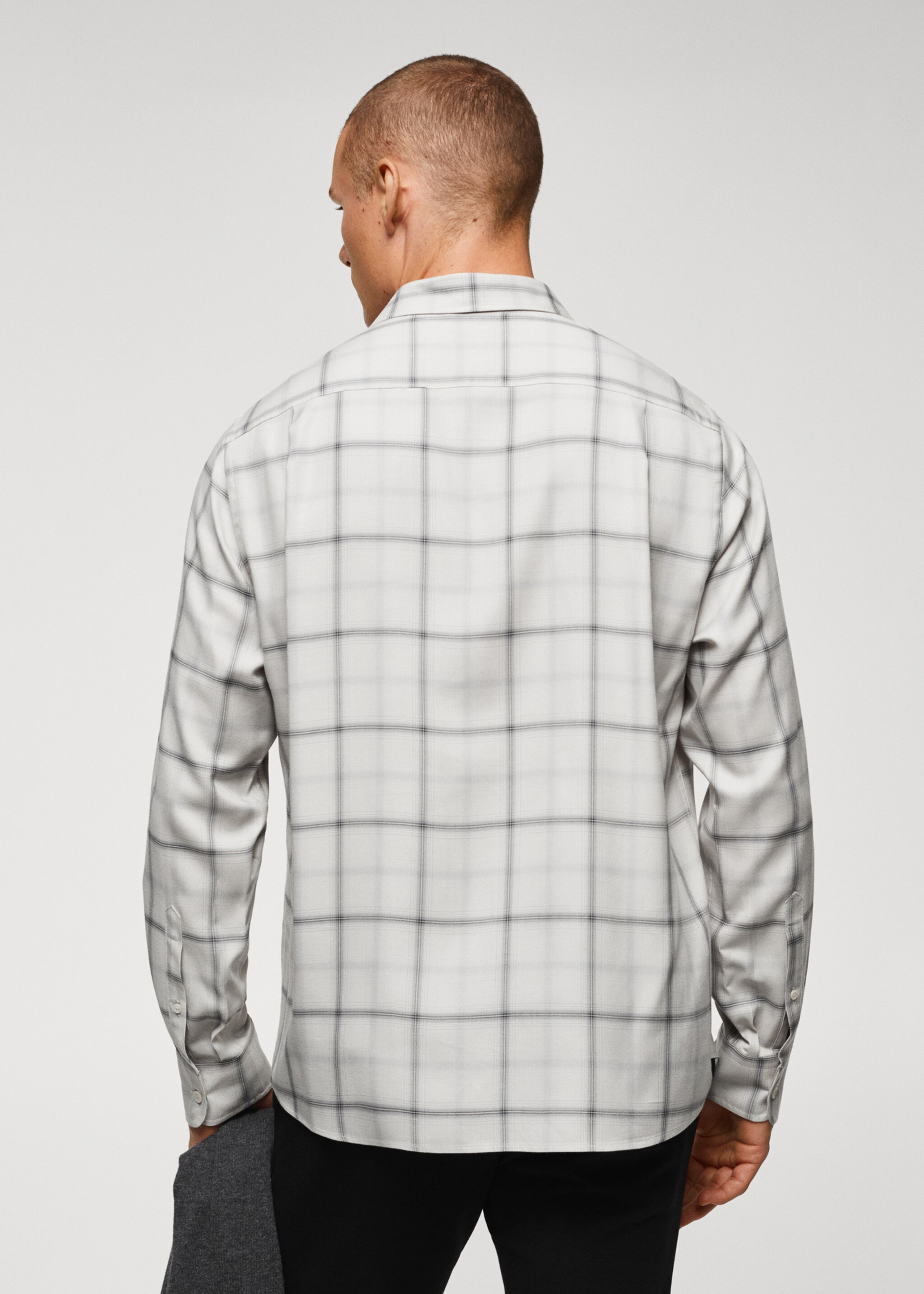 Regular-fit windowpane shirt - Reverse of the article