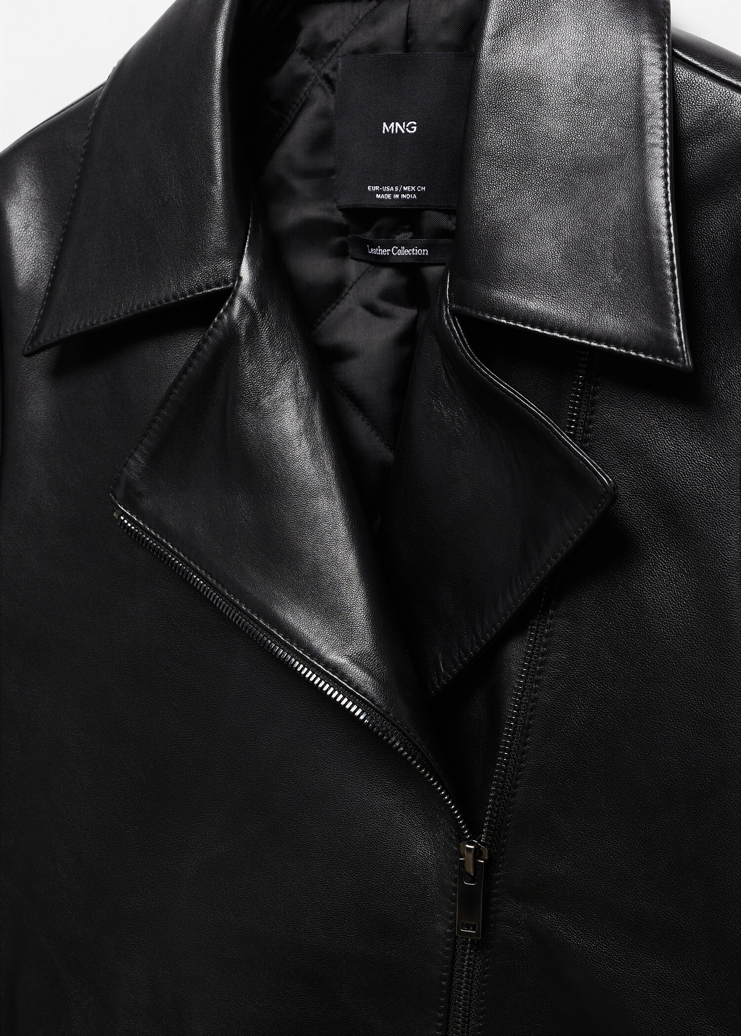 Leather biker jacket - Details of the article 8