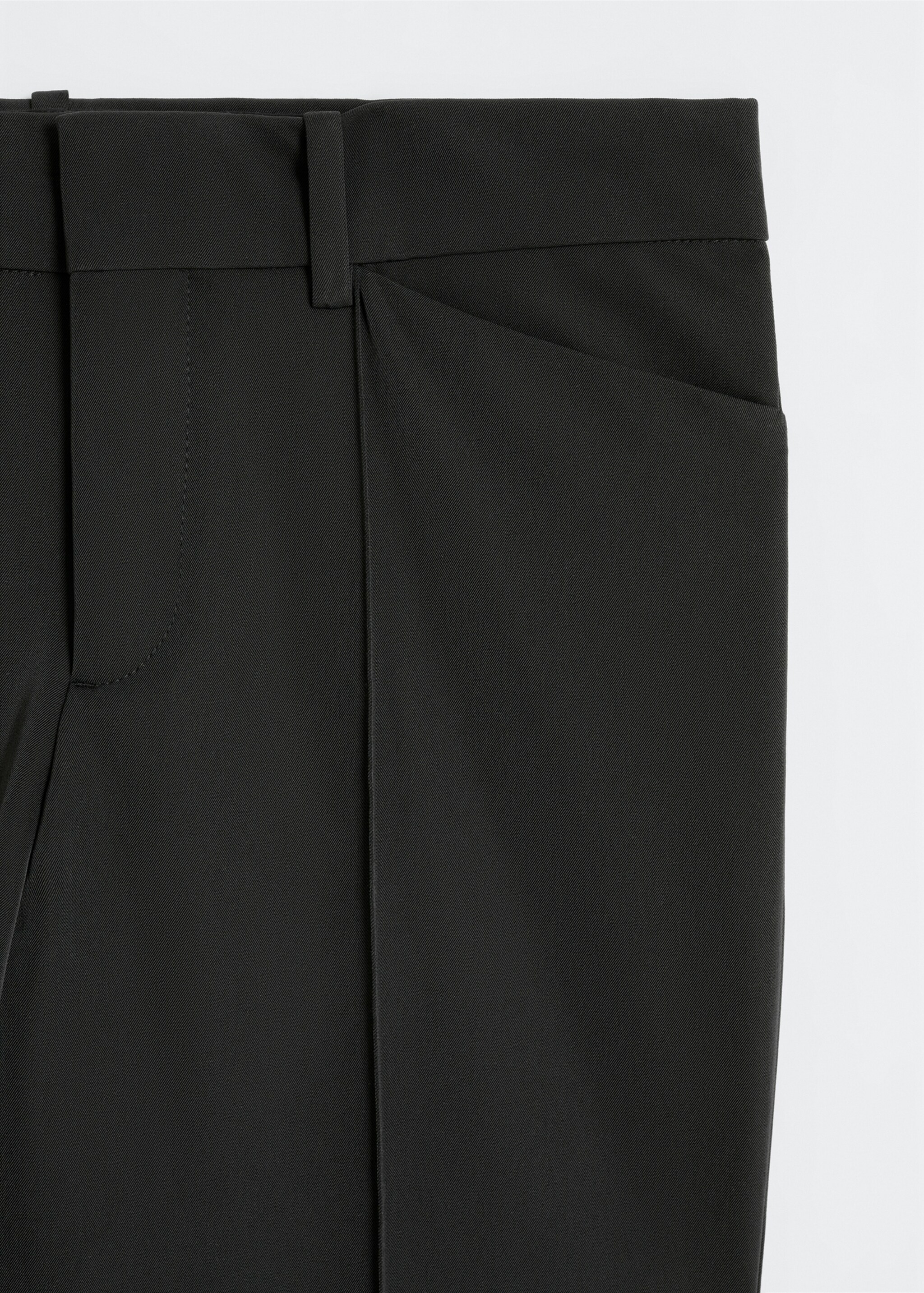 Zipped hem trousers - Details of the article 8, Black. Ref: 57046015-00.