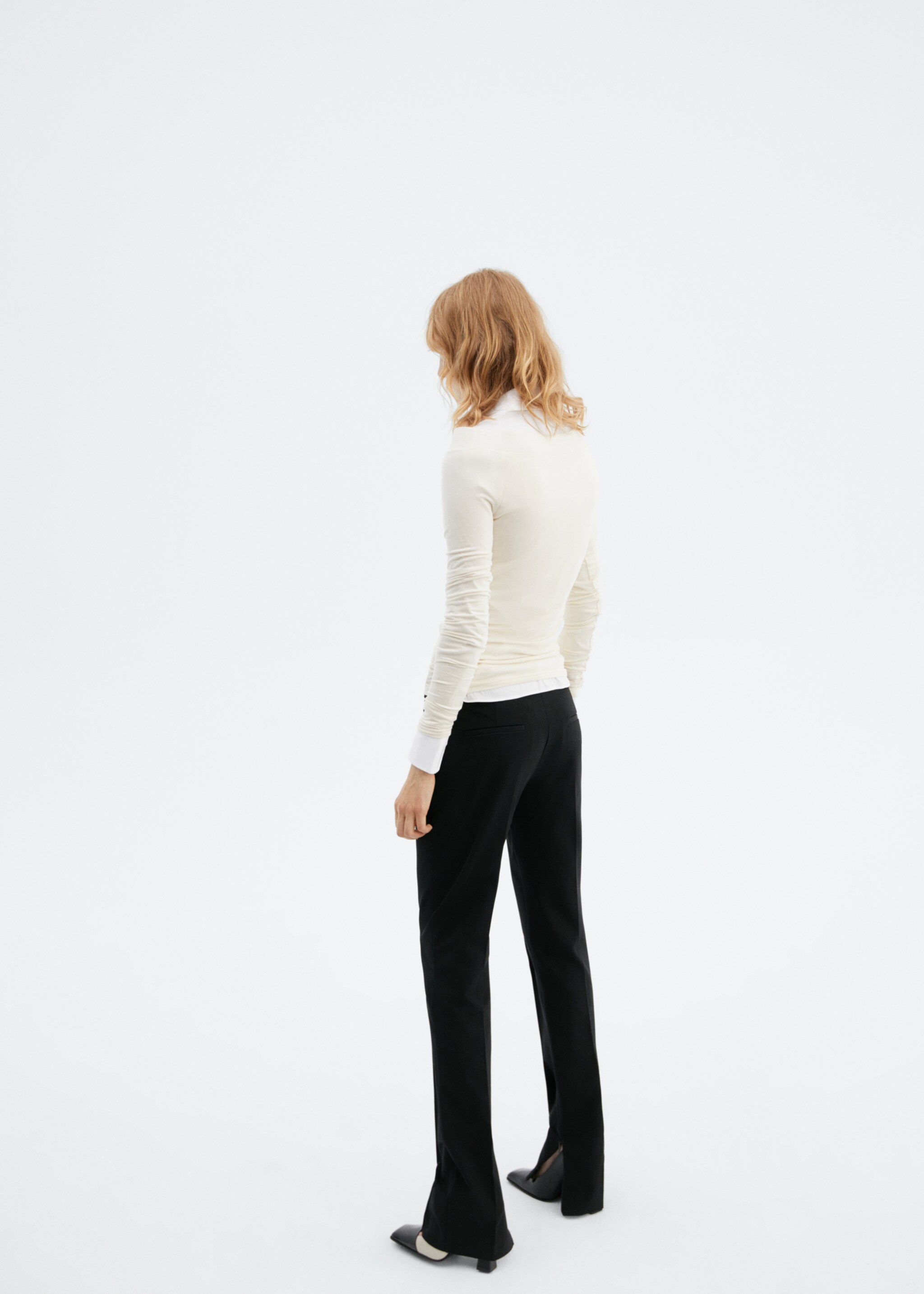 Zipped hem trousers - Reverse of the article, Black. Ref: 57046015-00.