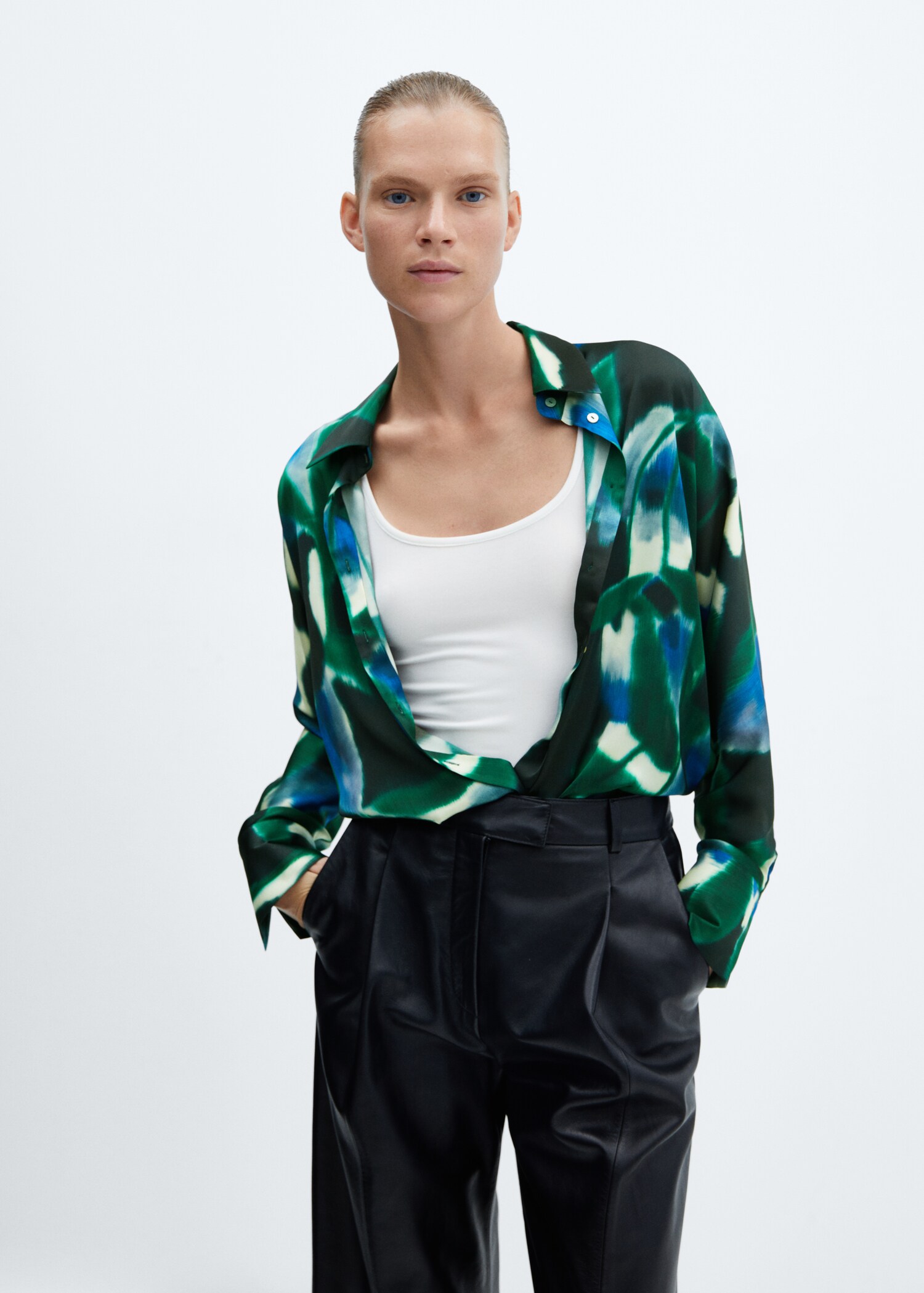 Flowy printed shirt - Medium plane