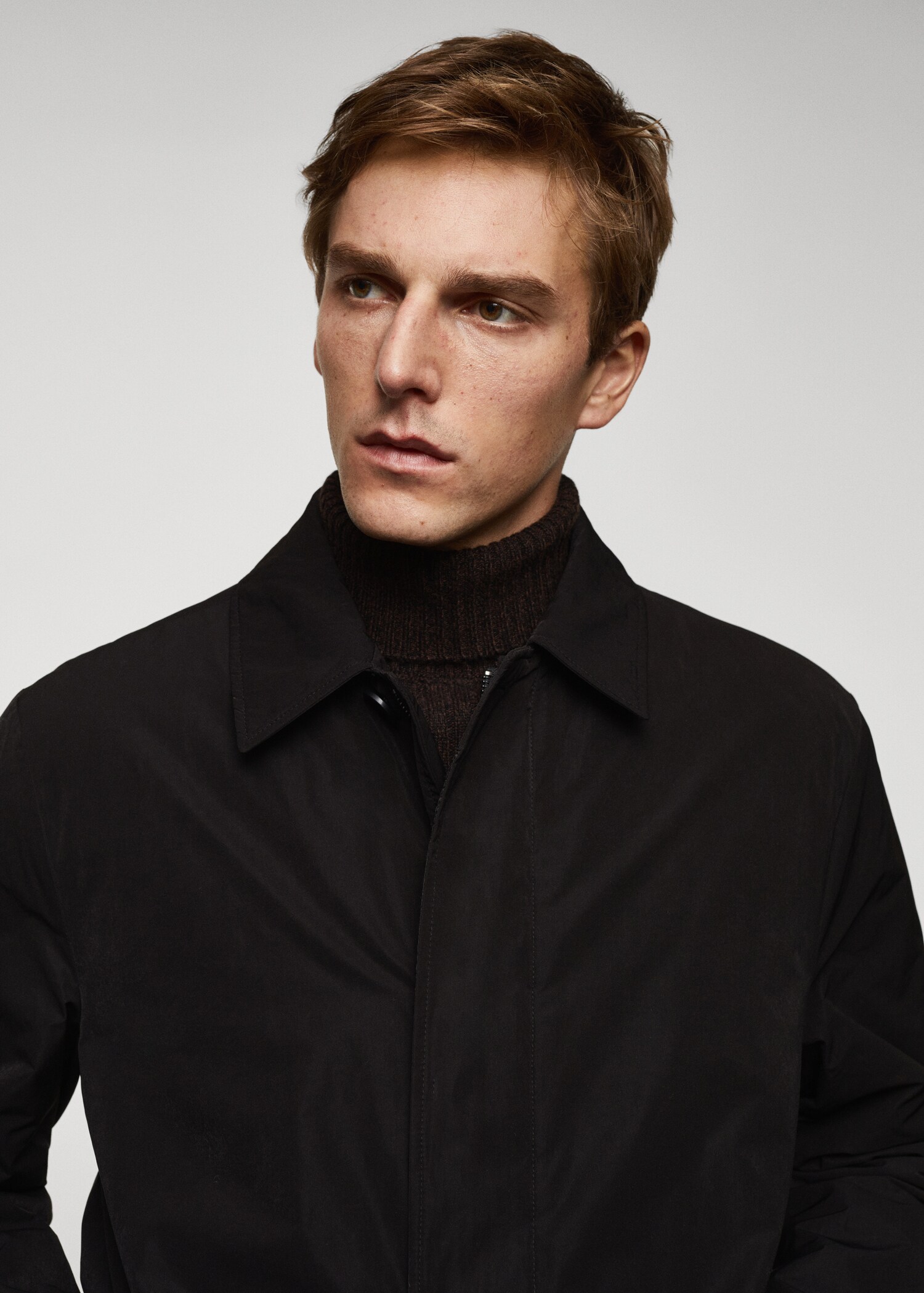 Water-repellent quilted trench coat - Details of the article 1