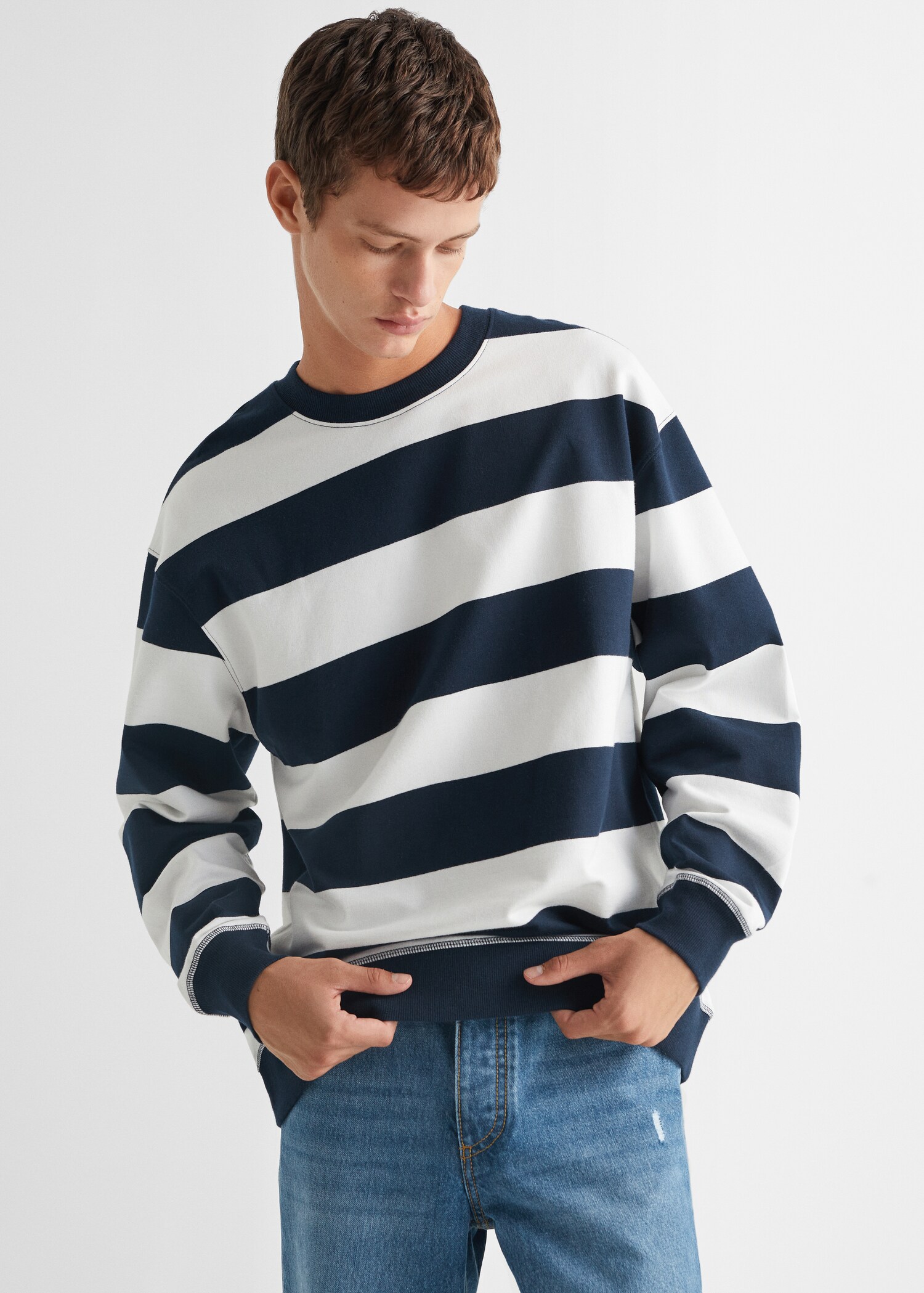 Gestreiftes Baumwoll-Sweatshirt - Mittlere Ansicht