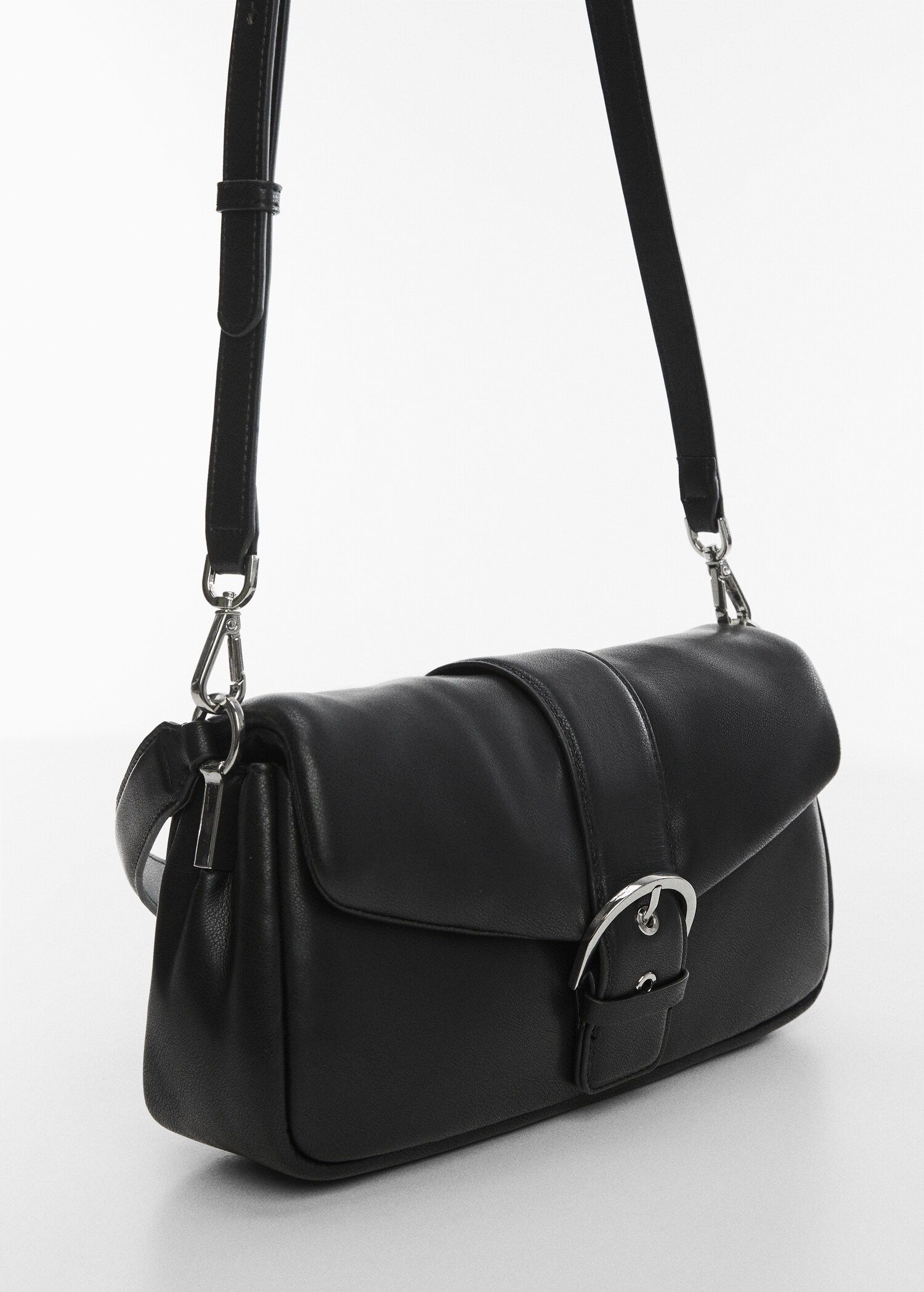 Bolso acolchado hebilla - Plano medio
