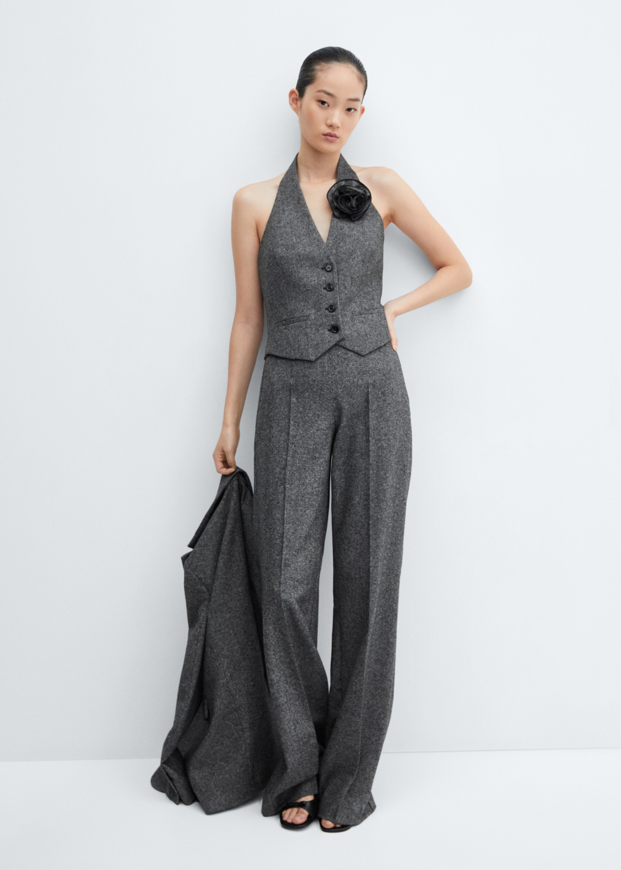 Wool suit trousers - Details of the article 2, Black. Ref: 57048279-00.