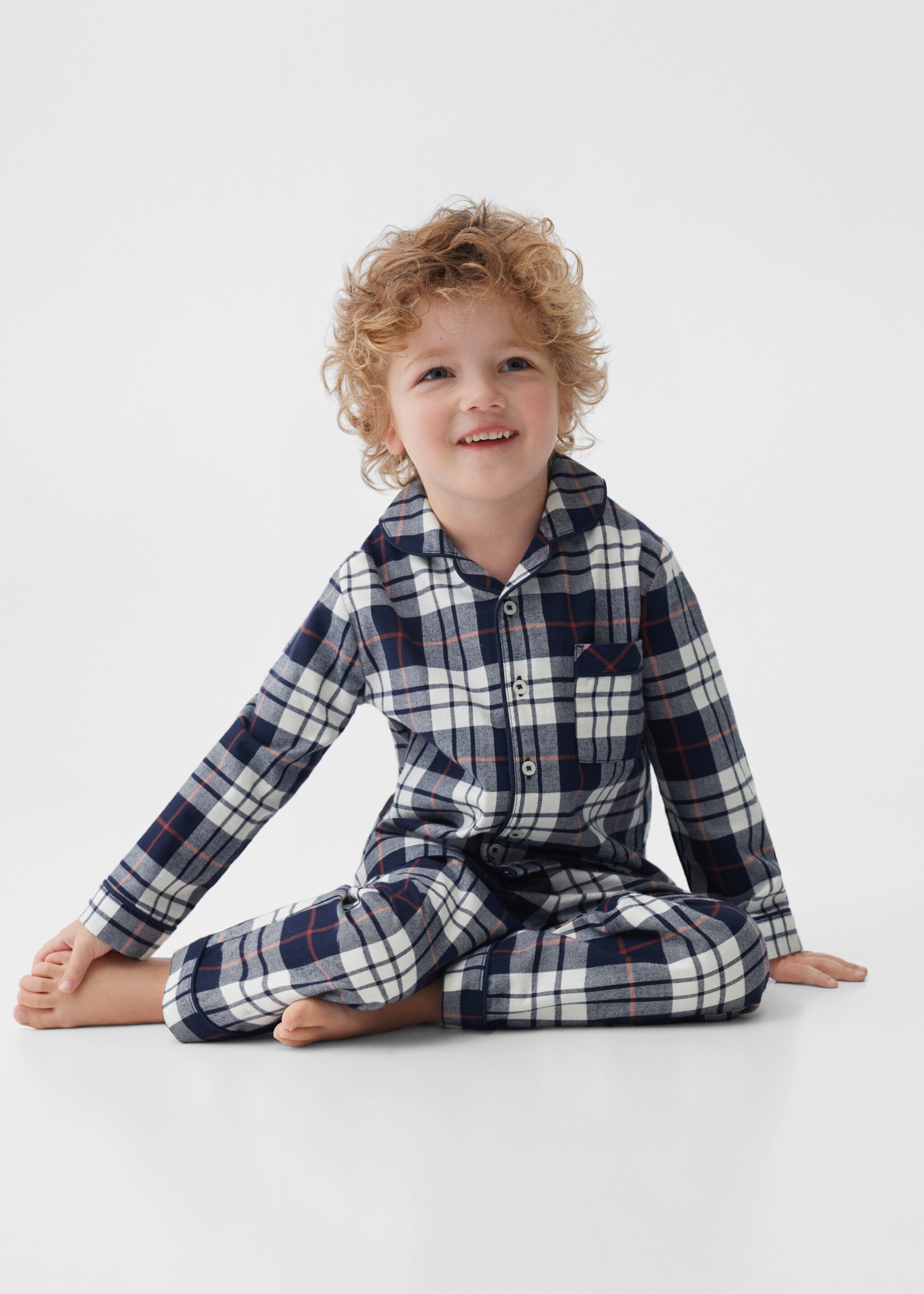 Two-pieces check long pyjamas - Details of the article 2