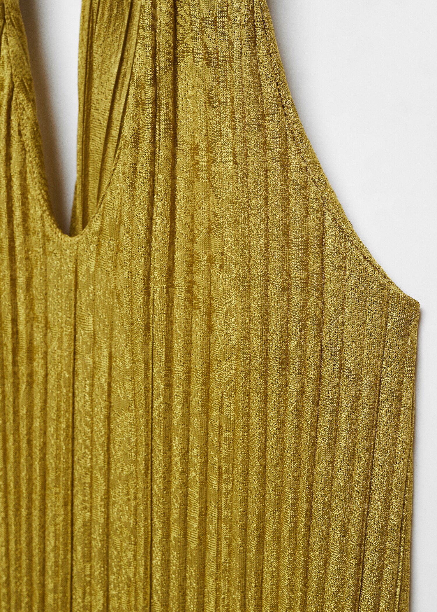 Robe plissée ouverte dans le dos - Détail de l'article 8