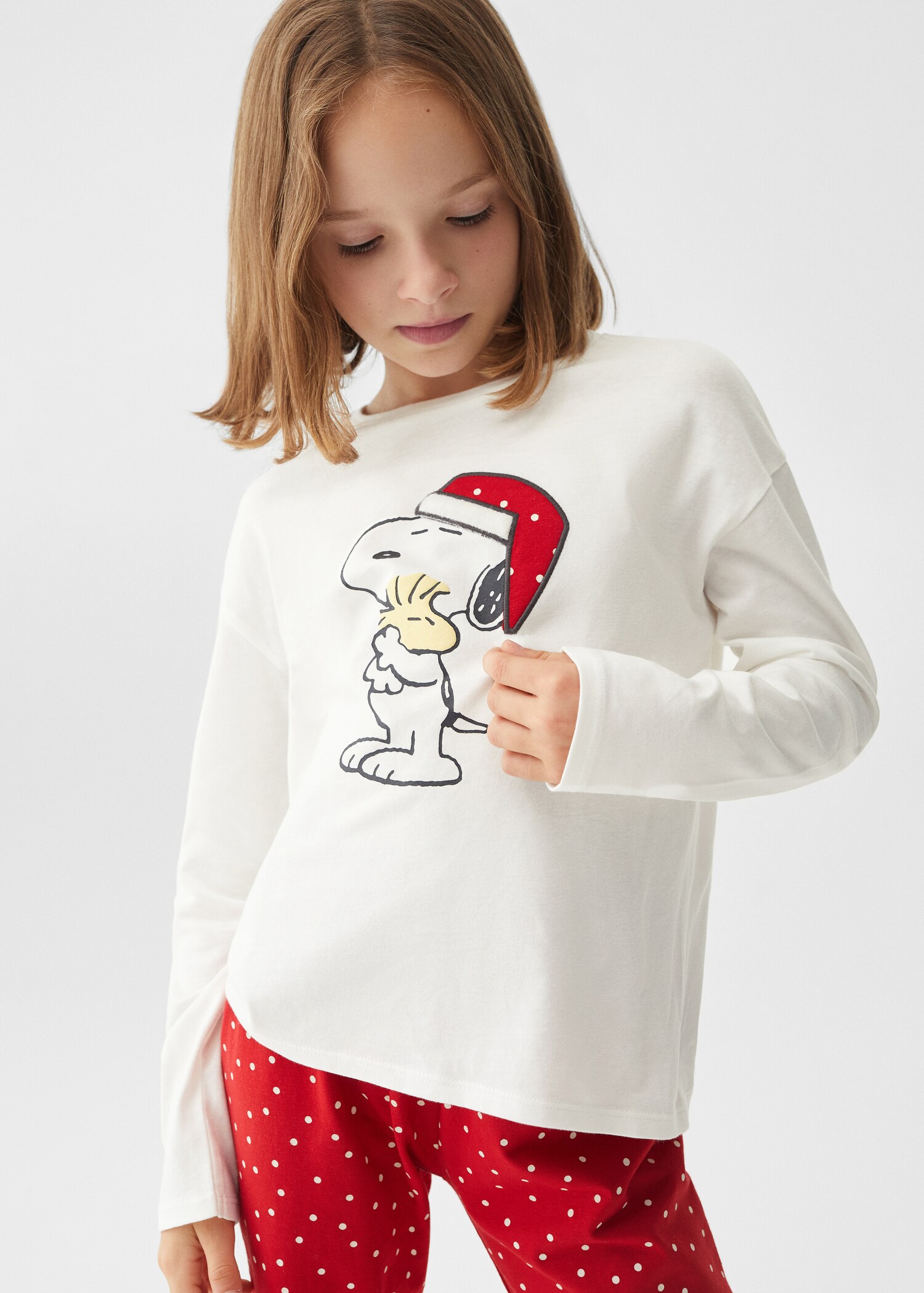 Dlouhé pyžamo Snoopy - Náhled ve středové rovině