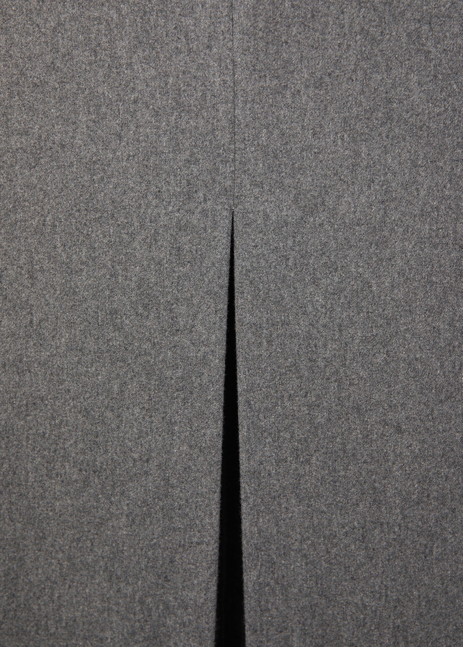 Wool skirt with slit - Details of the article 8