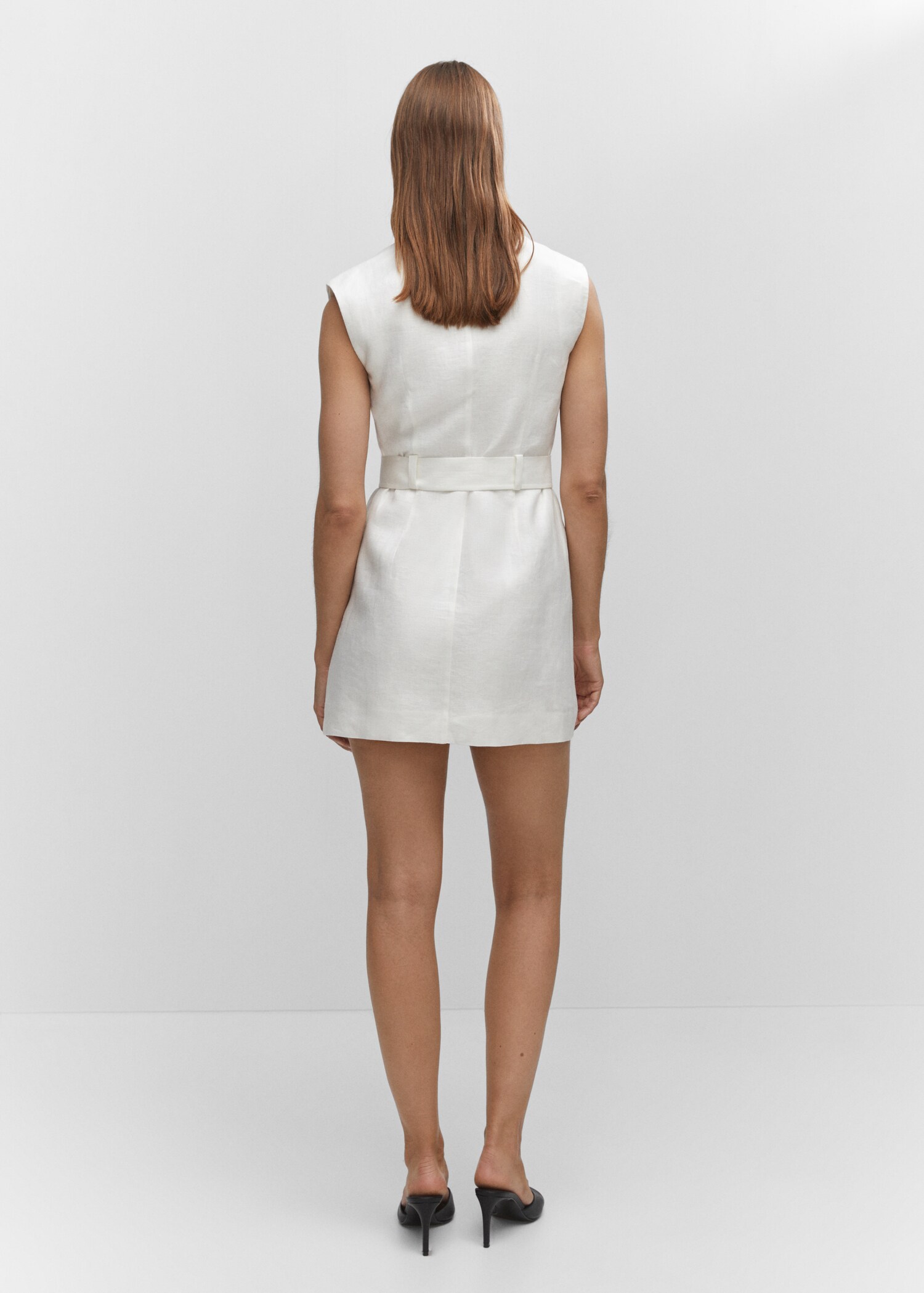 100% linen dress with lapels - Reverse of the article