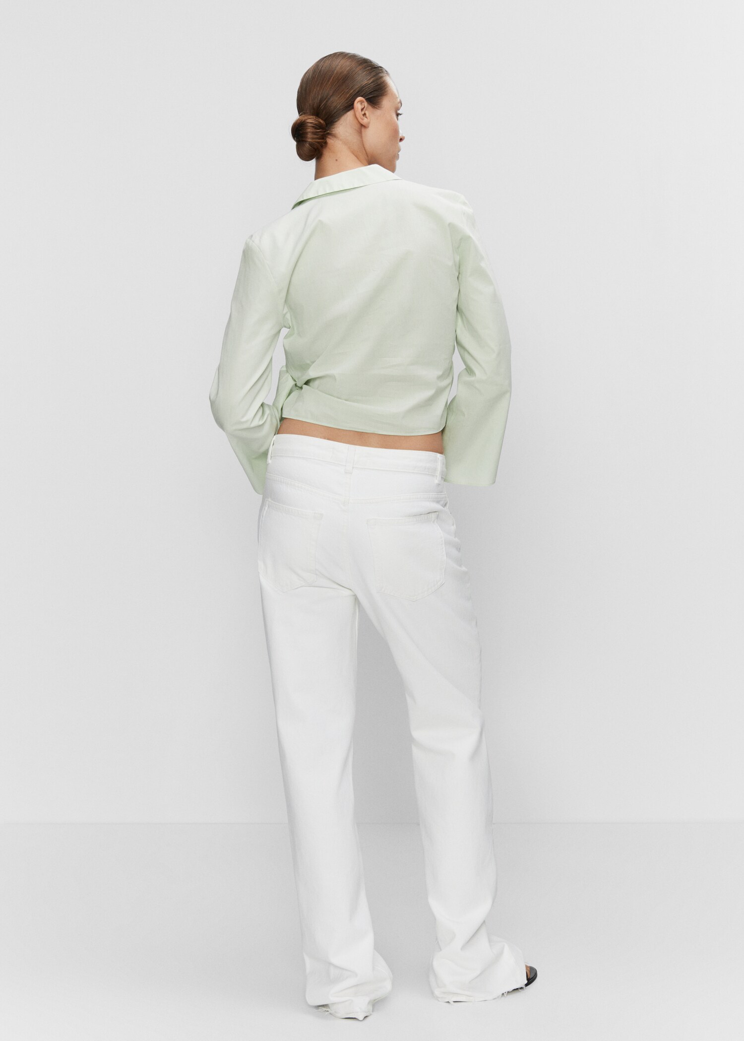 Wrap shirt with knot detail - Reverse of the article